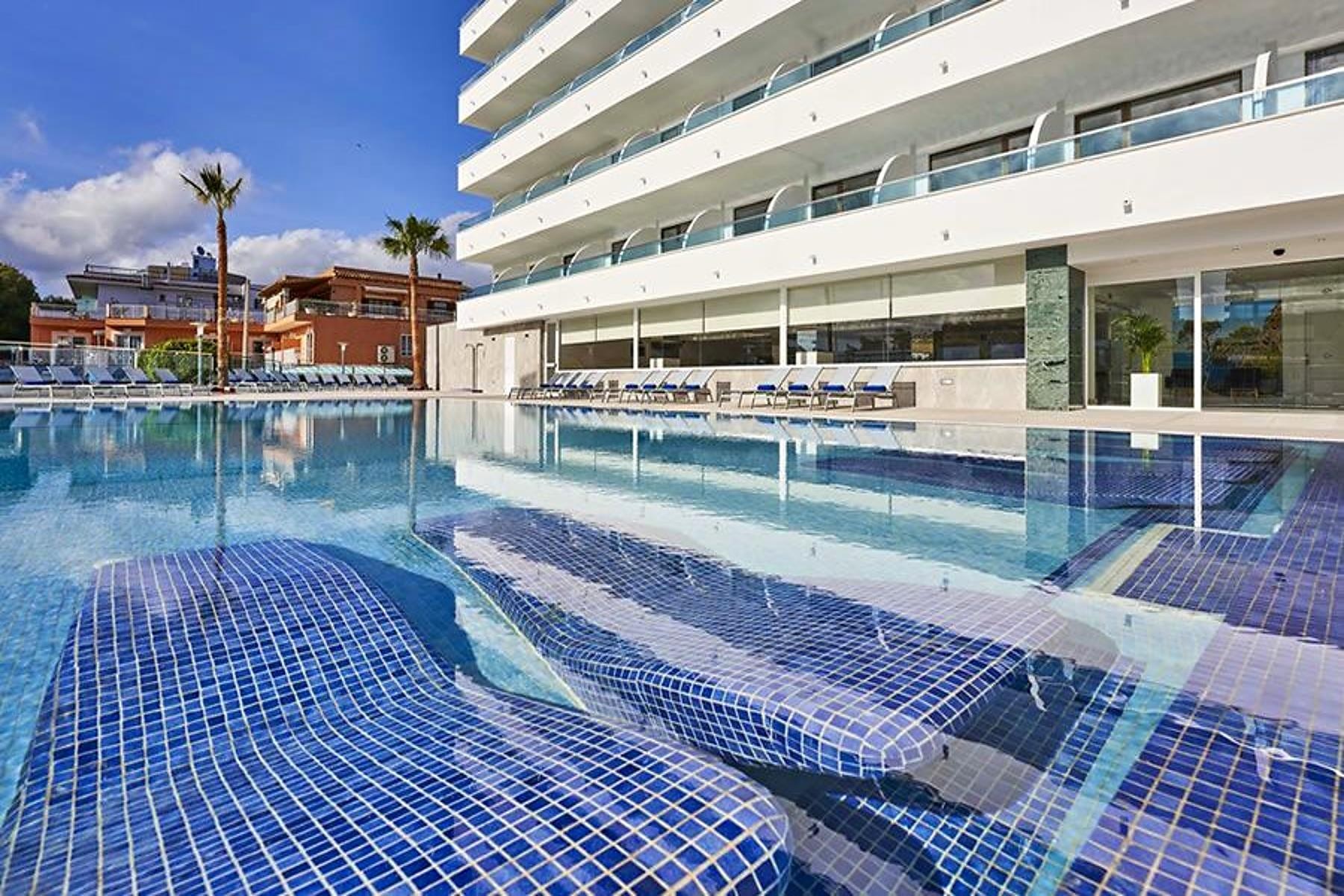 Globales Torrenova 3