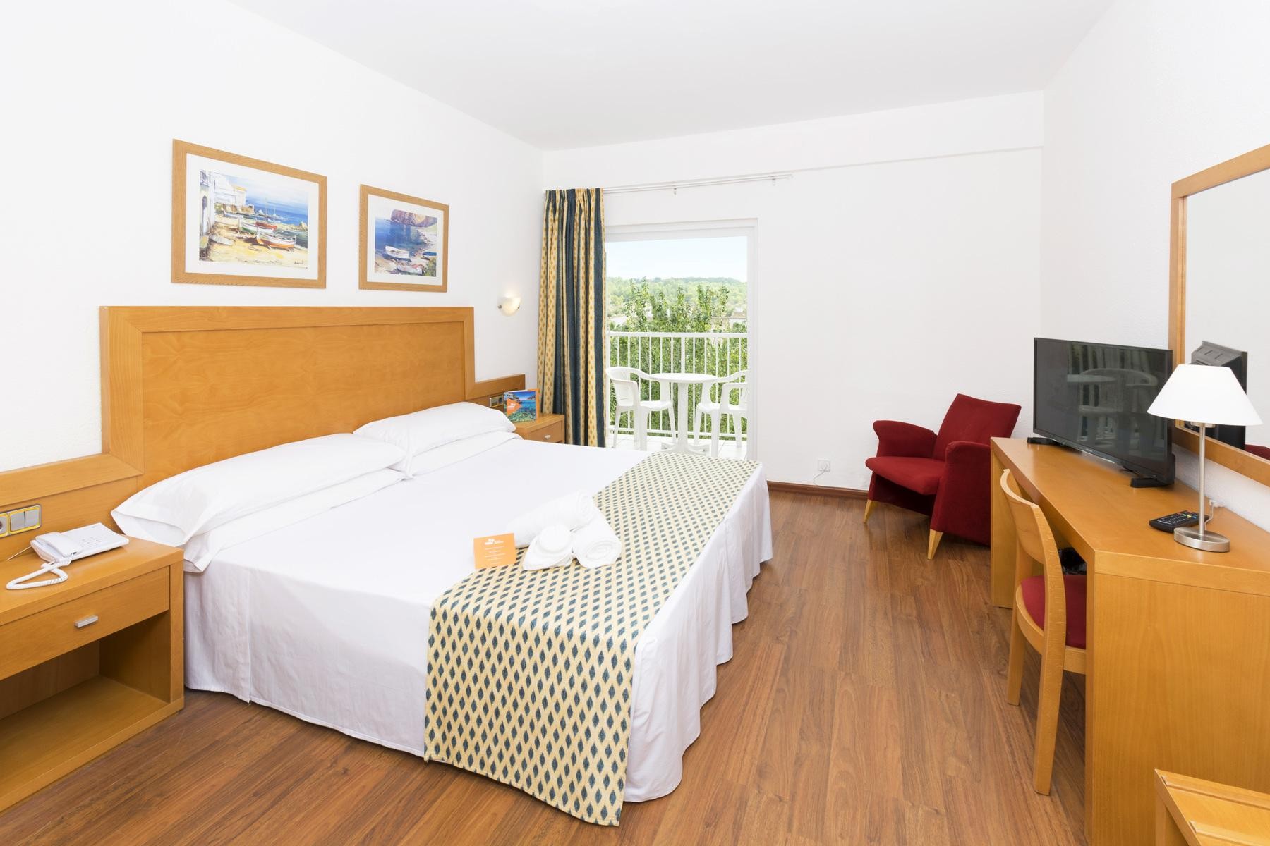 Tangerine by Honne Hotels (ex HSM Don Juan Hotel) 5