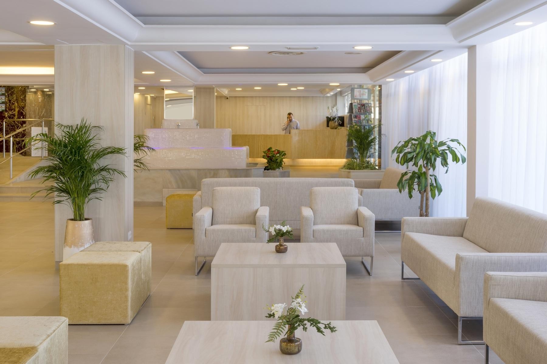 Tangerine by Honne Hotels (ex HSM Don Juan Hotel) 13