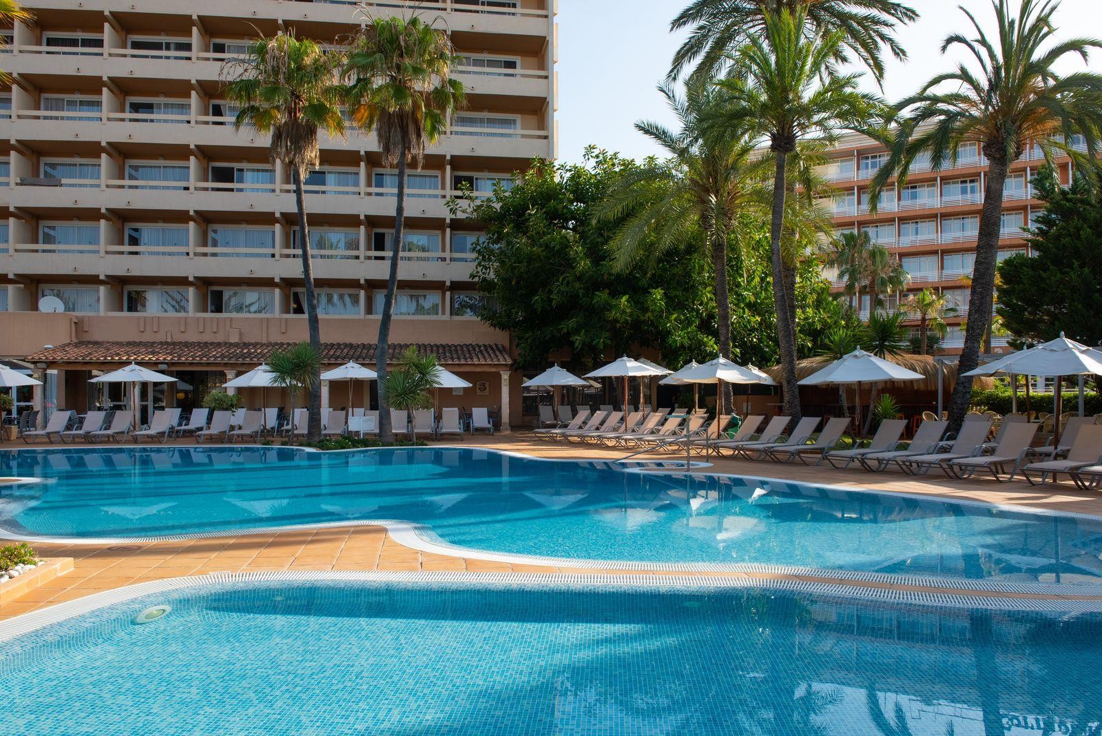 Valentin Reina Paguera Hotel