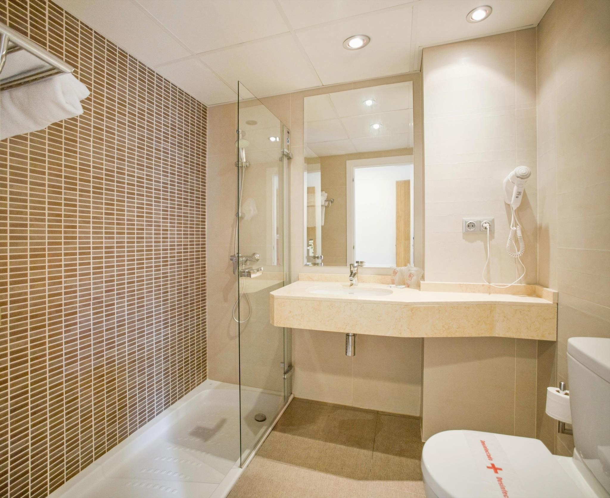 Vibra Beverly Playa 31