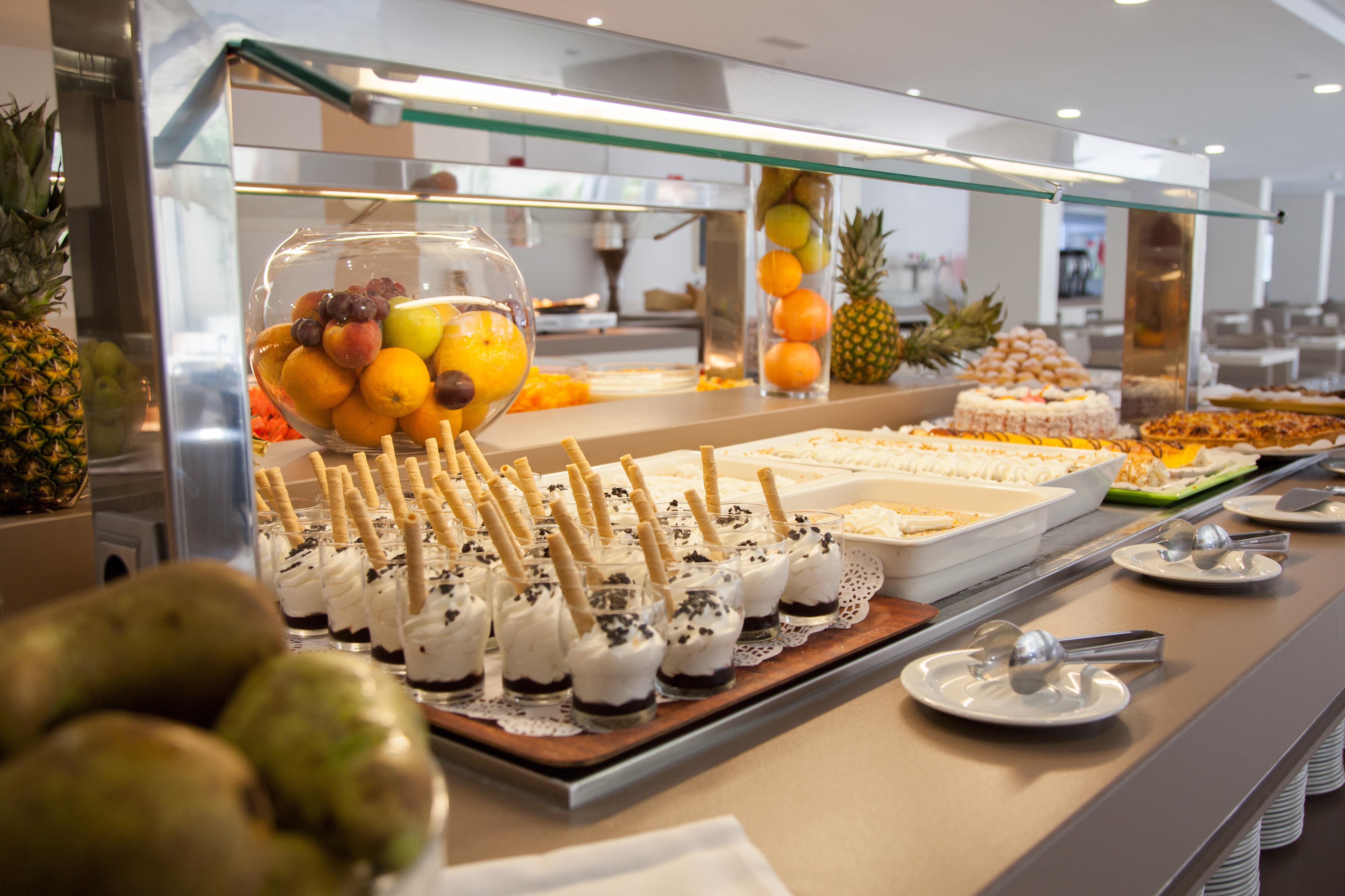 Globales Panamá - Only Adults 10