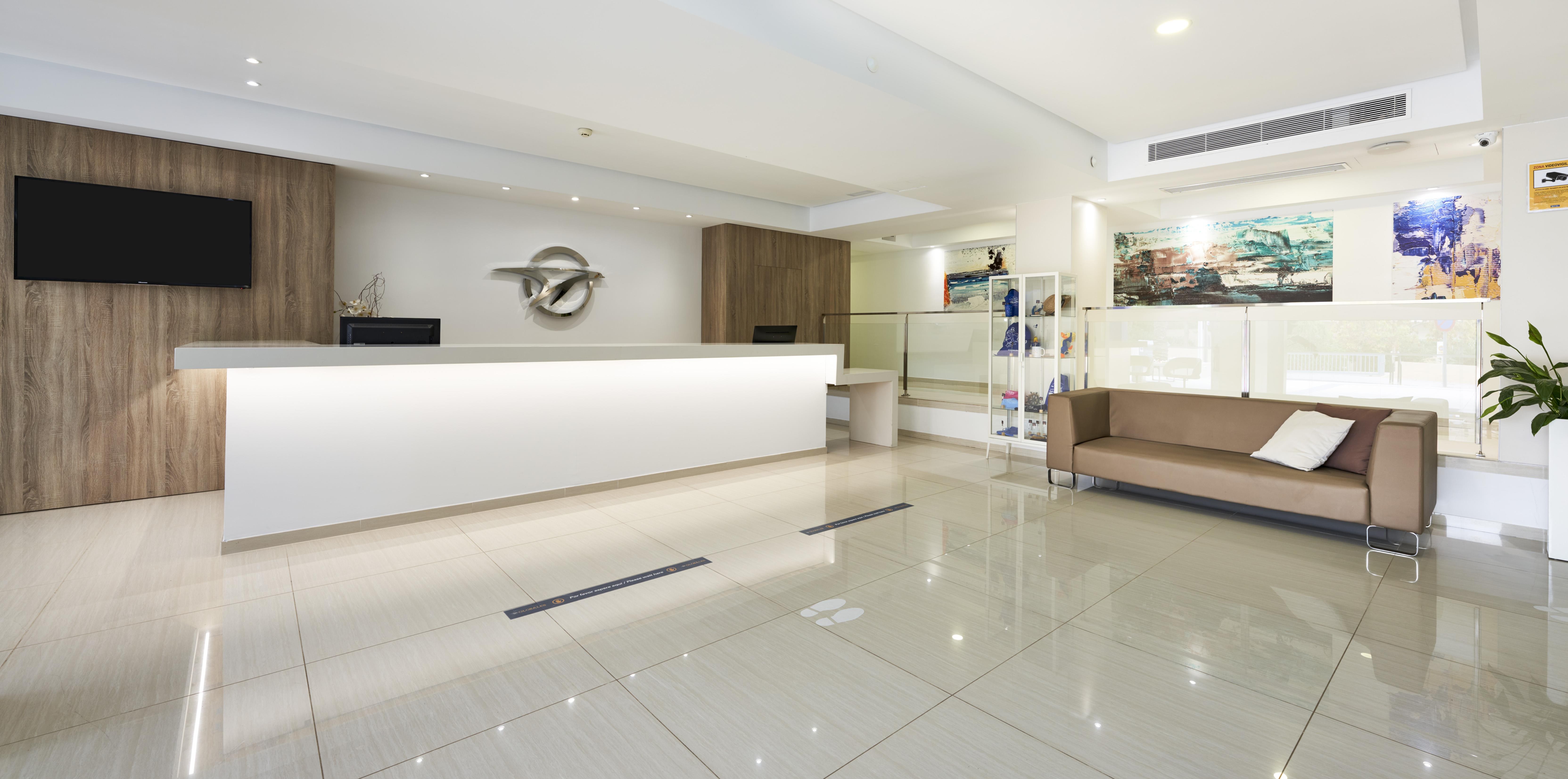 Globales Panamá - Only Adults 8