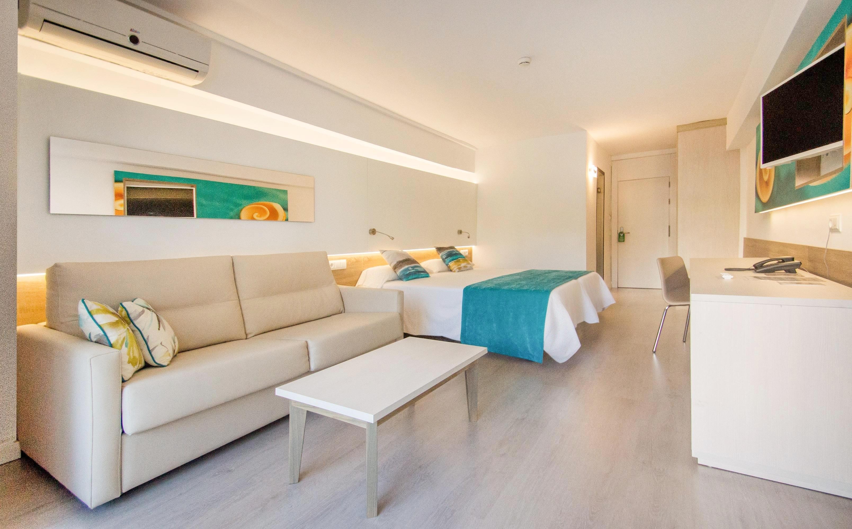 Globales Panamá - Only Adults