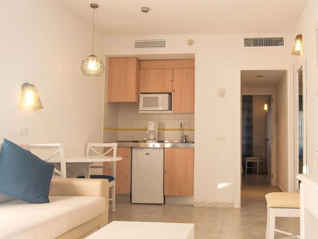 	BQ Alcudia Sun Village 9