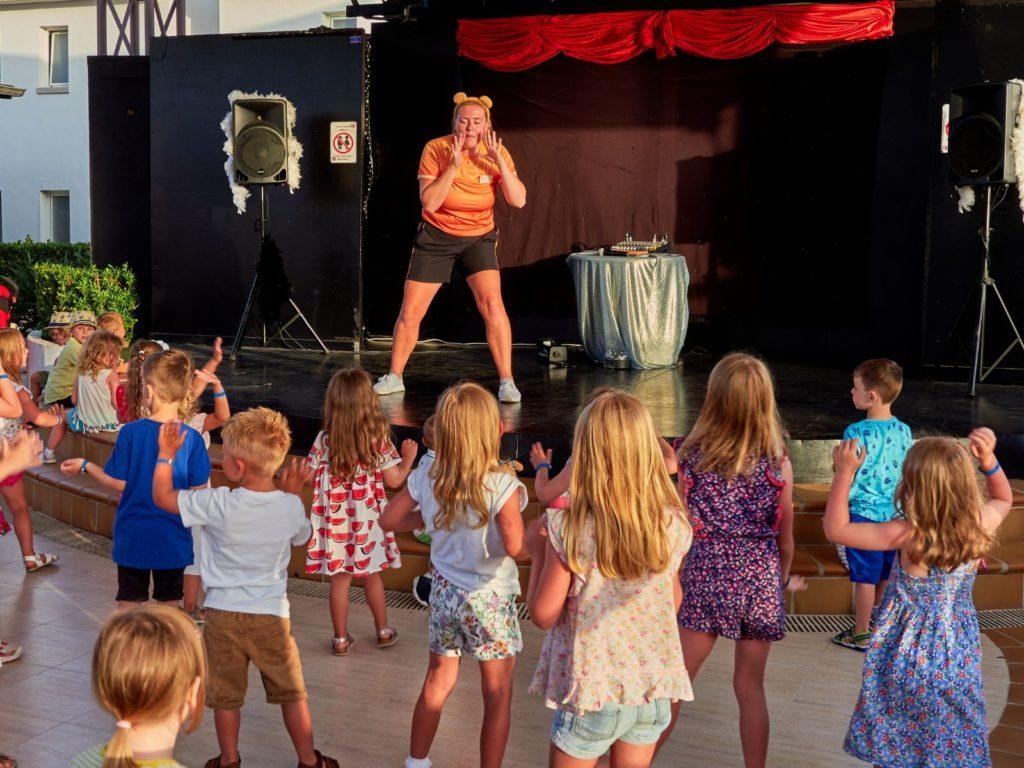 	BQ Alcudia Sun Village 19