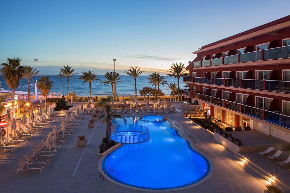 Neptuno Myseahouse Hotel 4