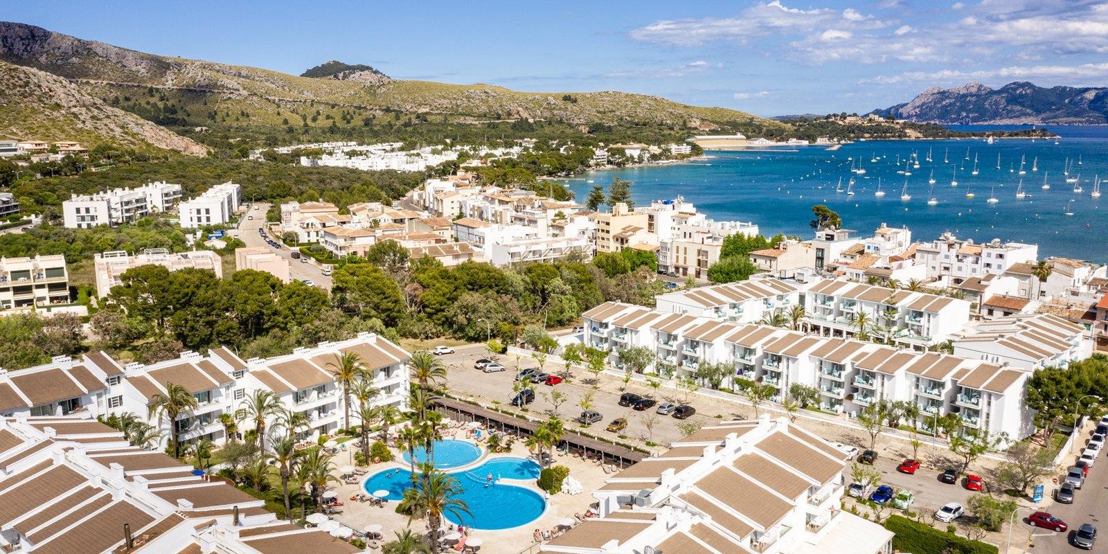 Puerto Azul Suite Hotel