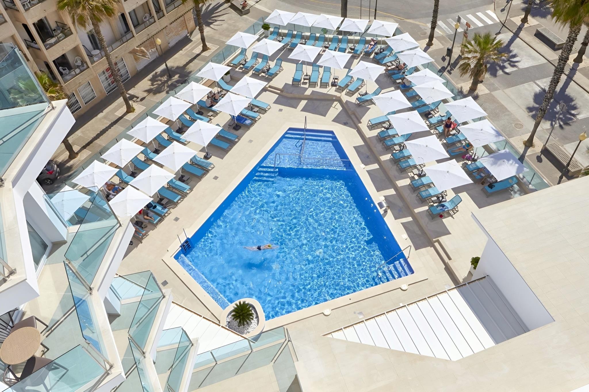 Perla Universal Hotel