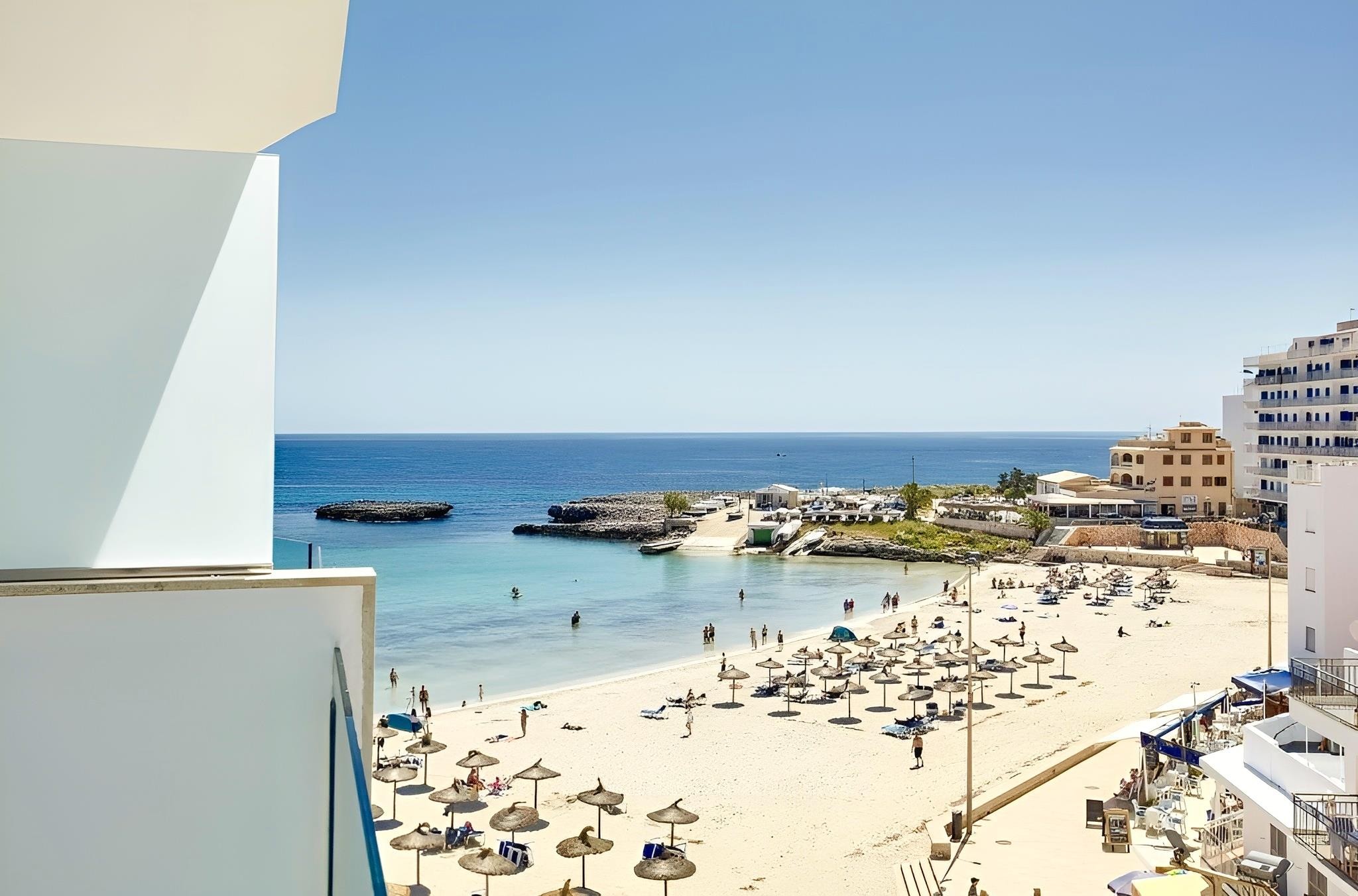 Perla Universal Hotel