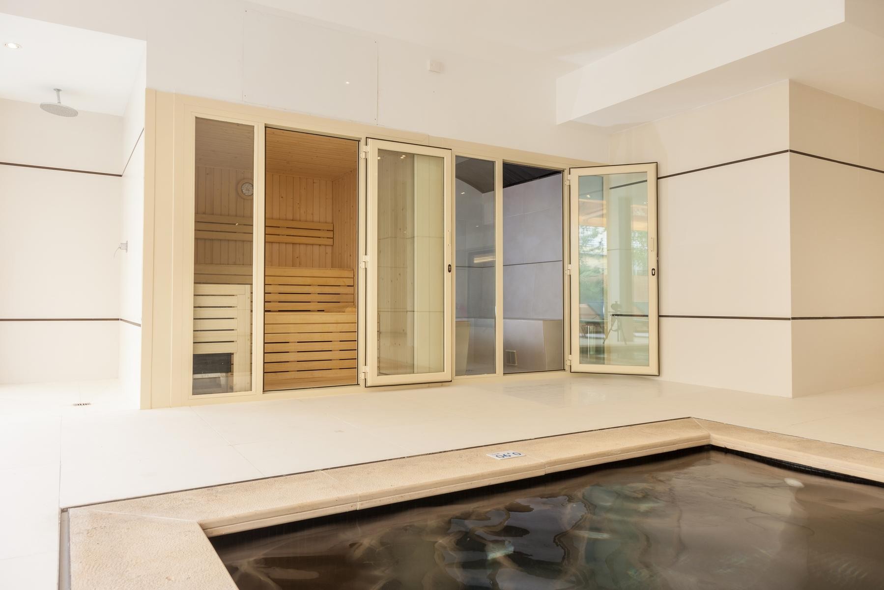 Zafiro Rey Don Jaime & Spa 21