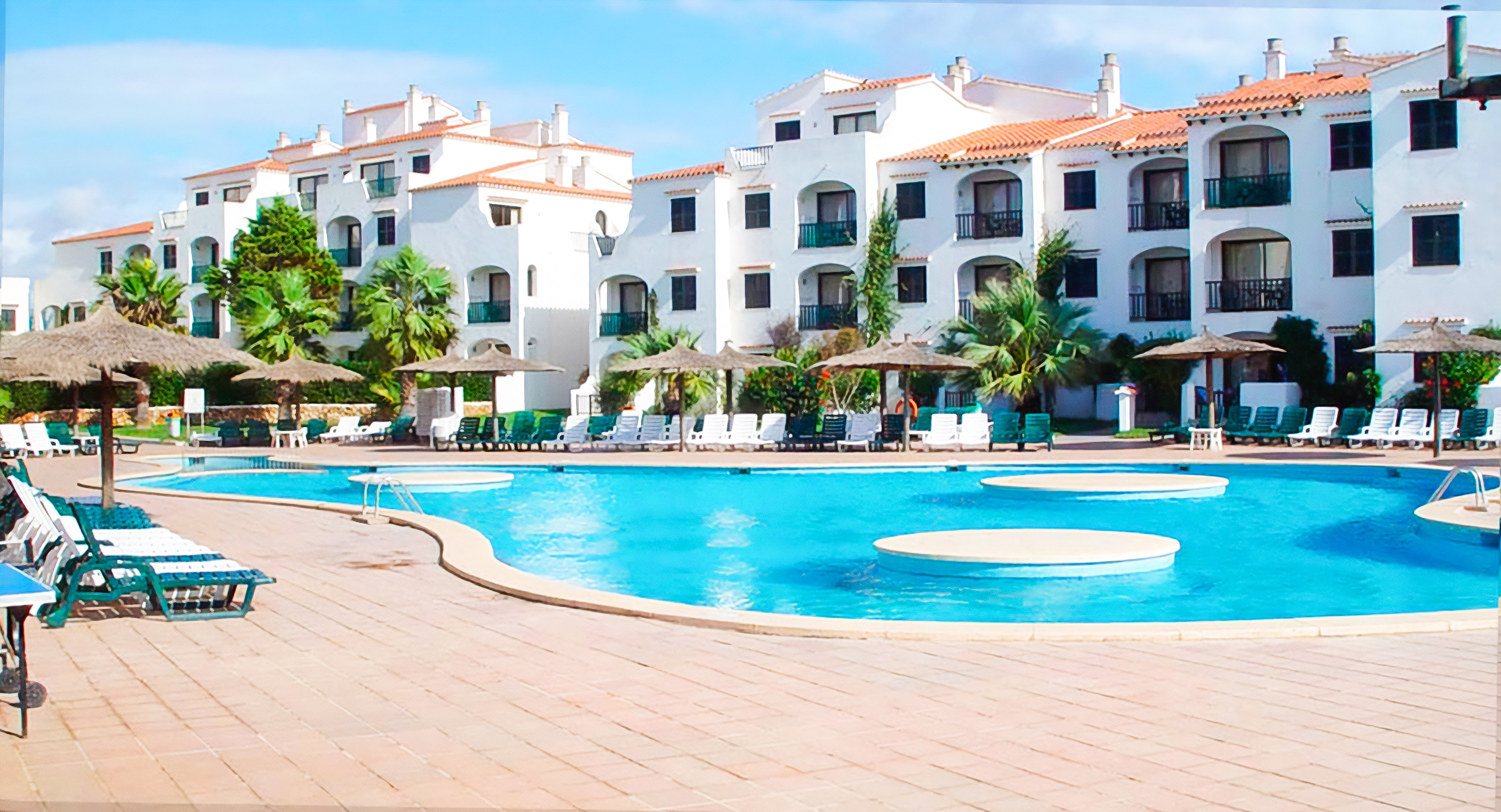 Fergus Style Carema Beach 15