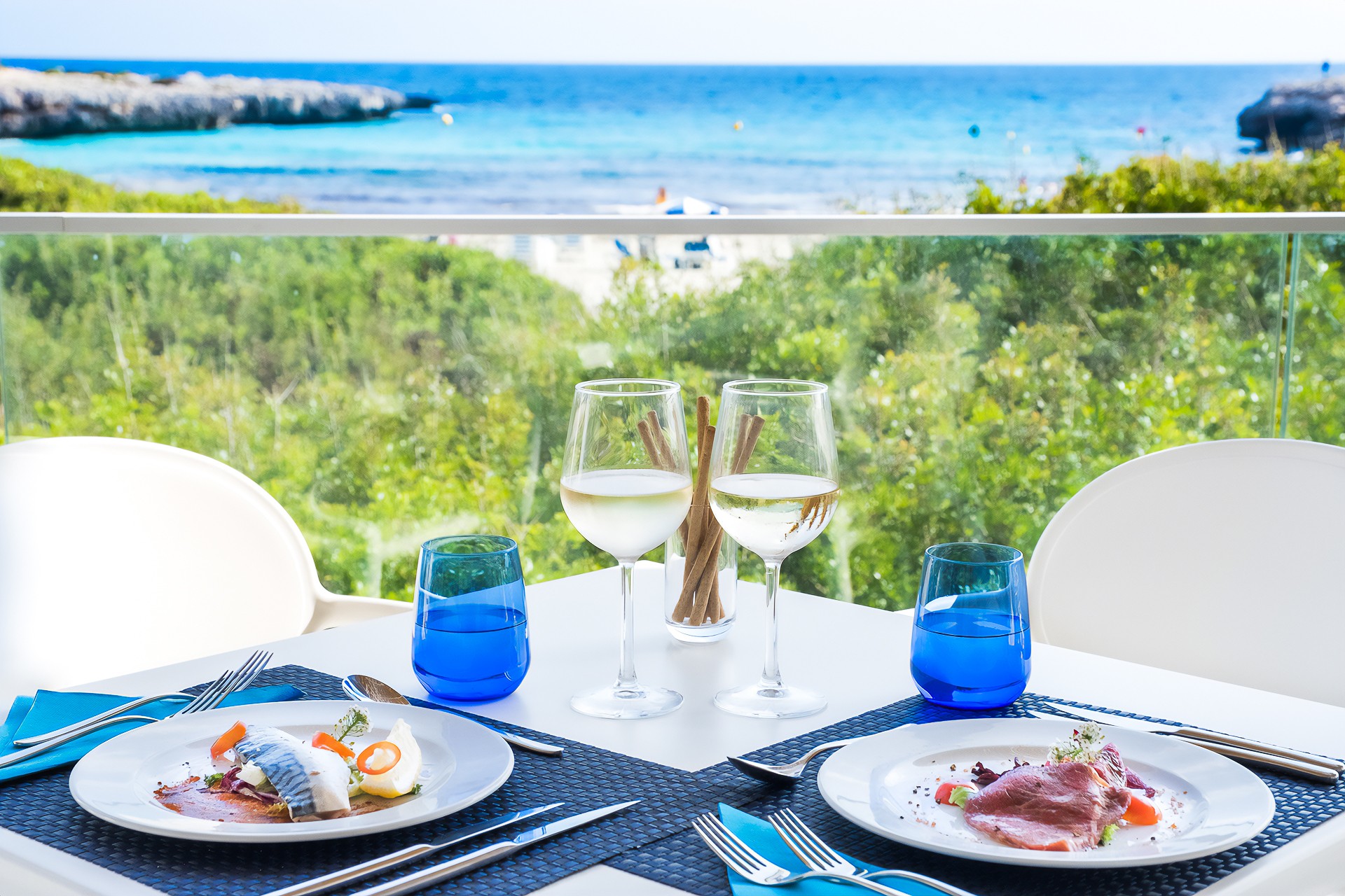 Fergus Style Carema Beach 24