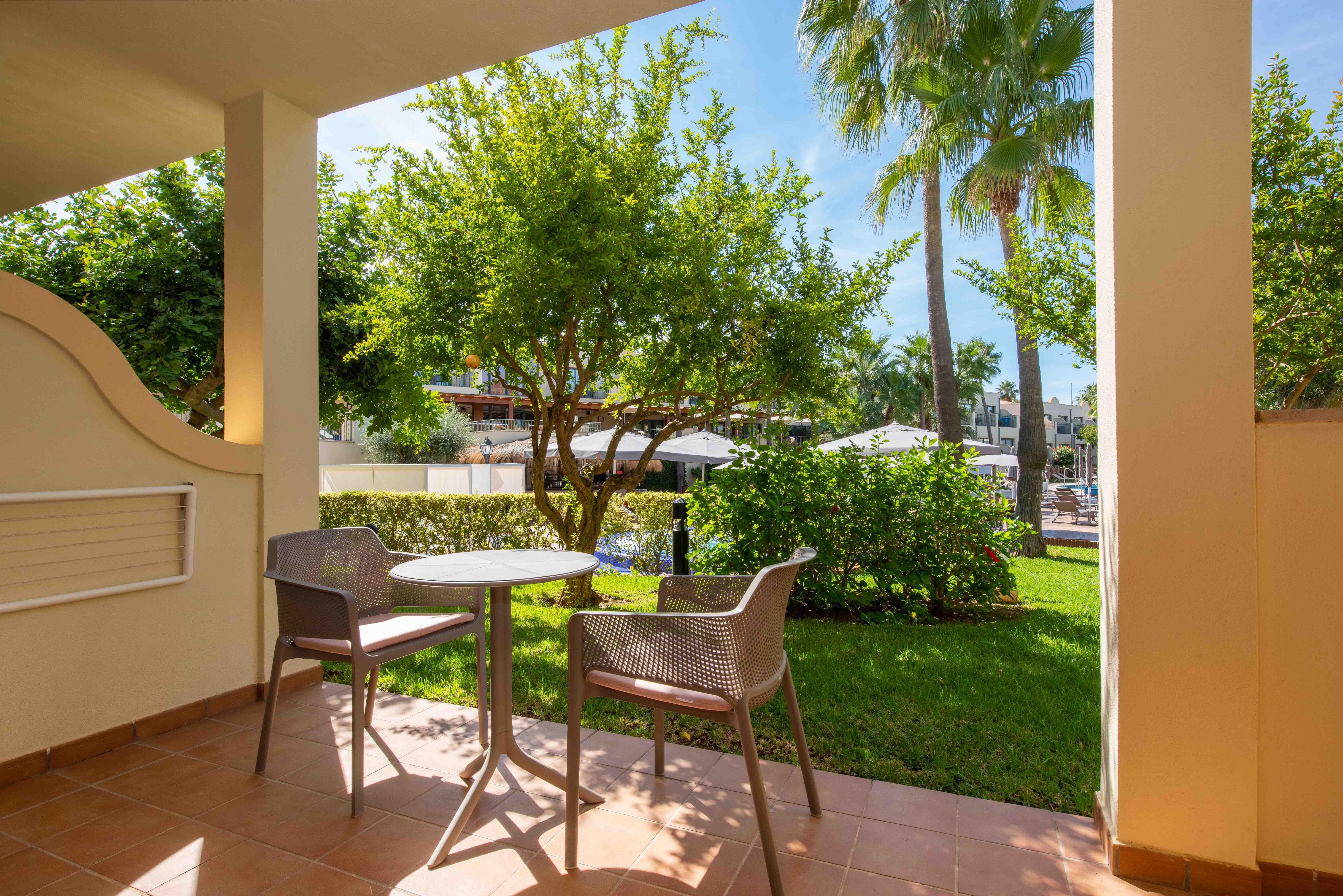 Valentin Star - Adults only 12