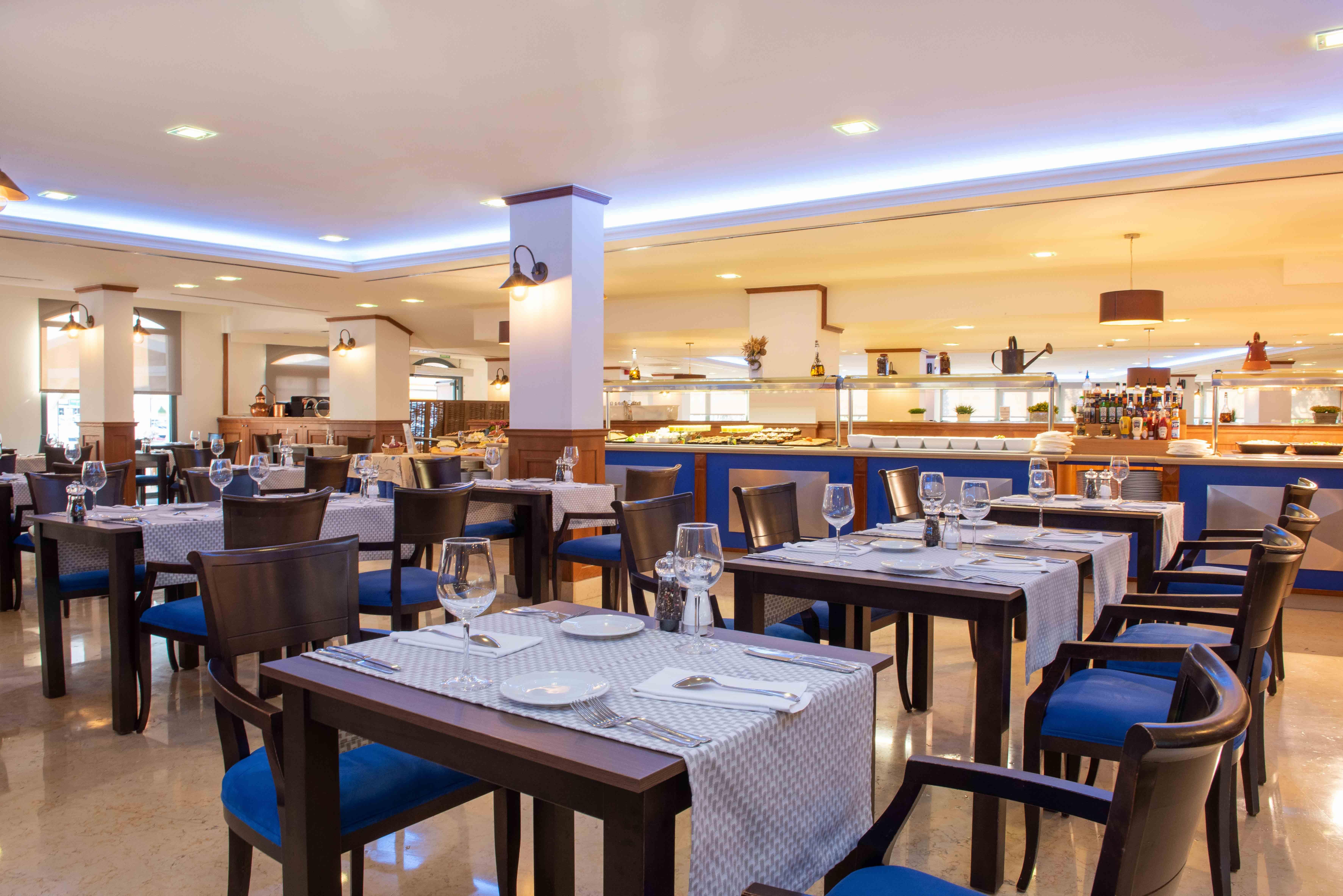 Valentin Star - Adults only 13