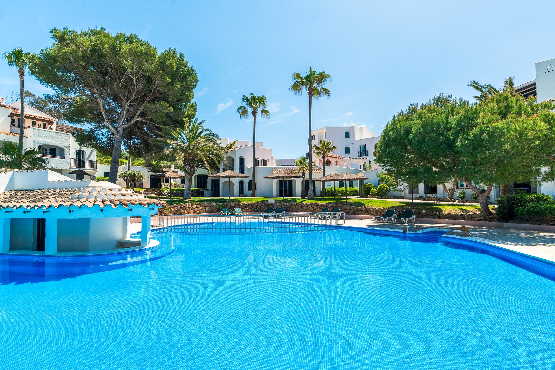 Fergus Club Carema Splash 4