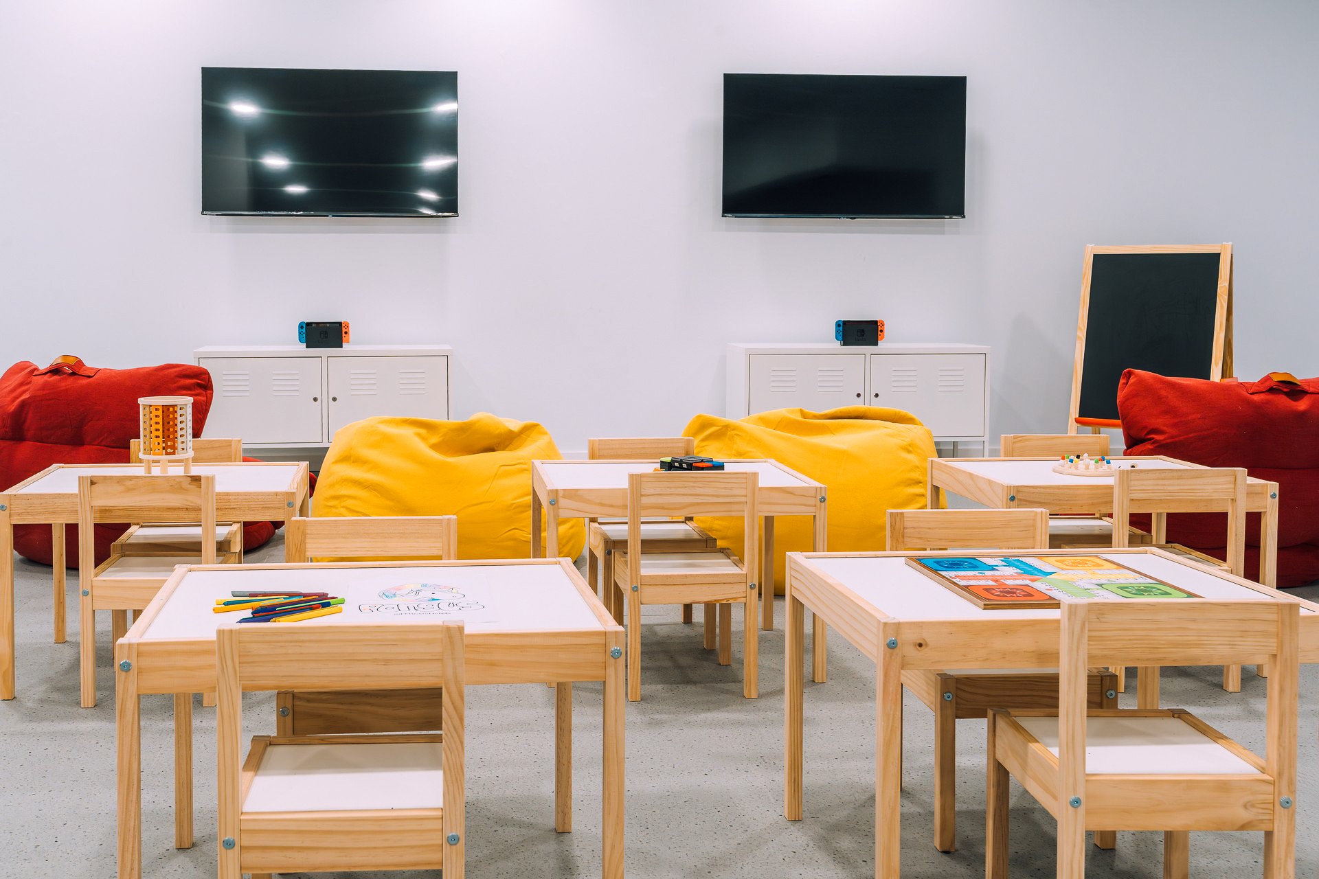 Fergus Club Carema Splash 21