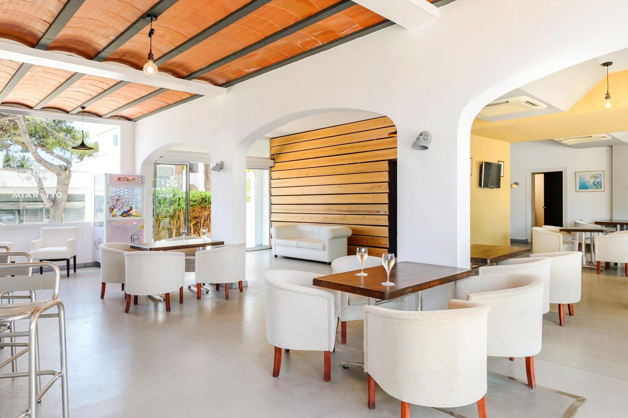 Vibra Caleta Playa 23