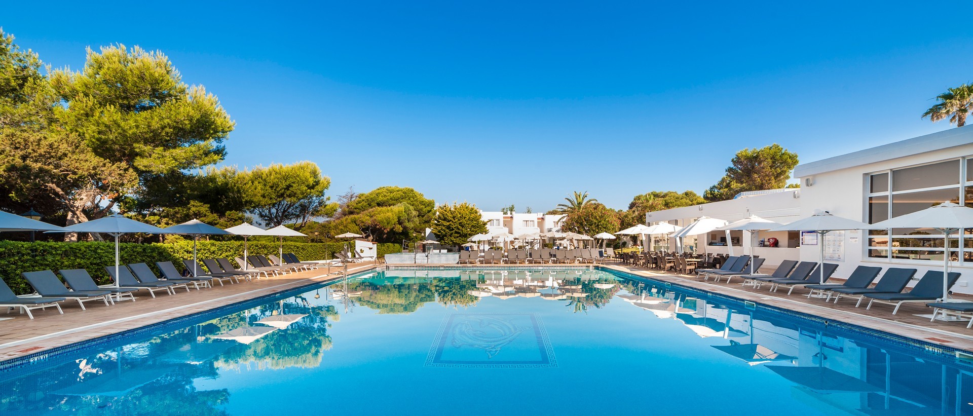 Globales Lord Nelson 6