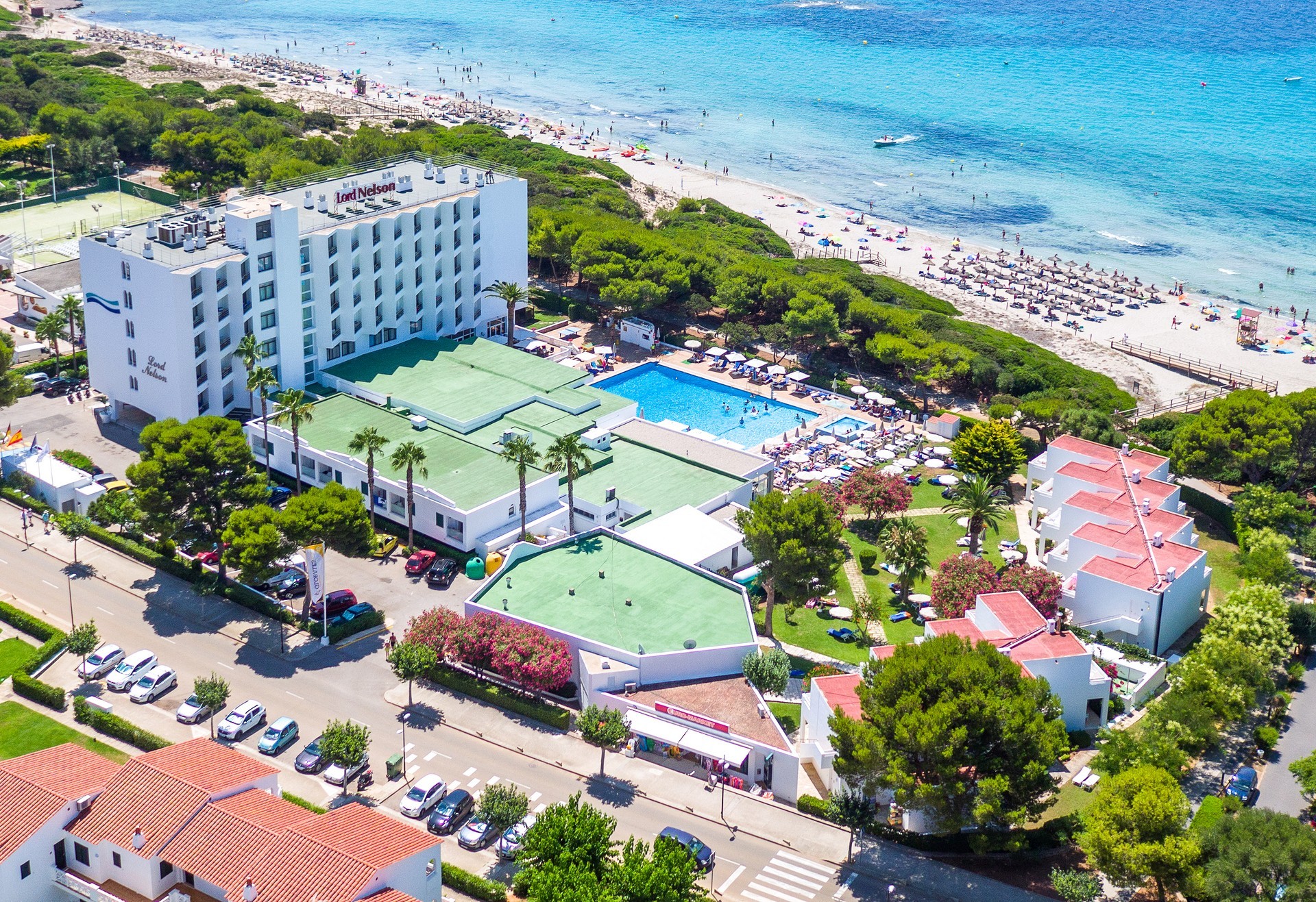 Globales Lord Nelson 25