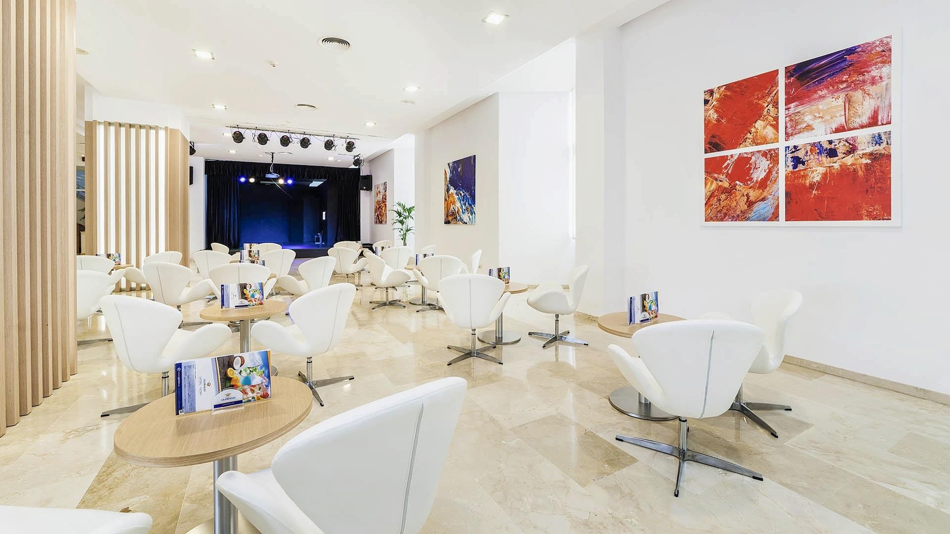 Globales Lord Nelson 22