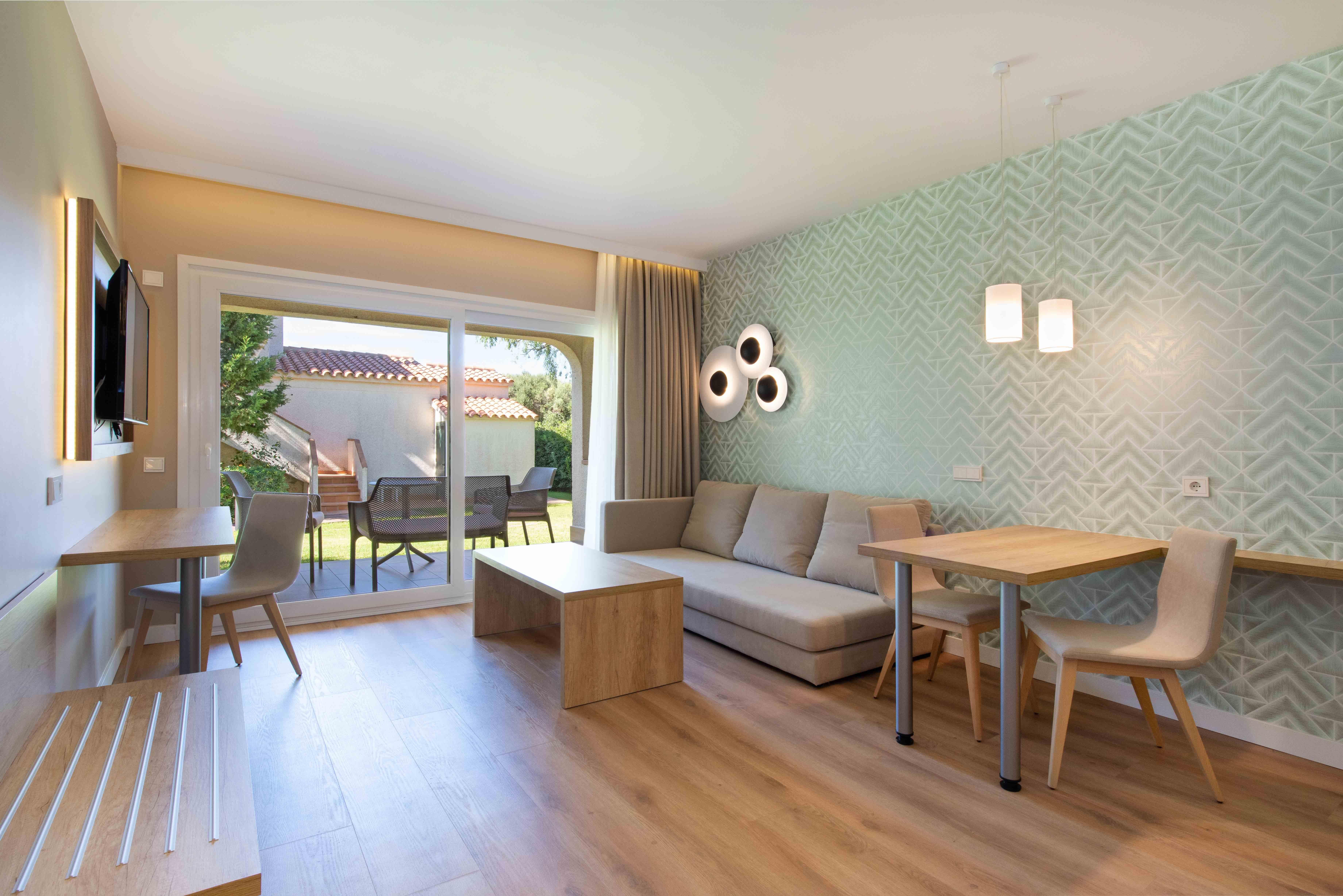 Valentin Son Bou Hotel y Apartamentos 10