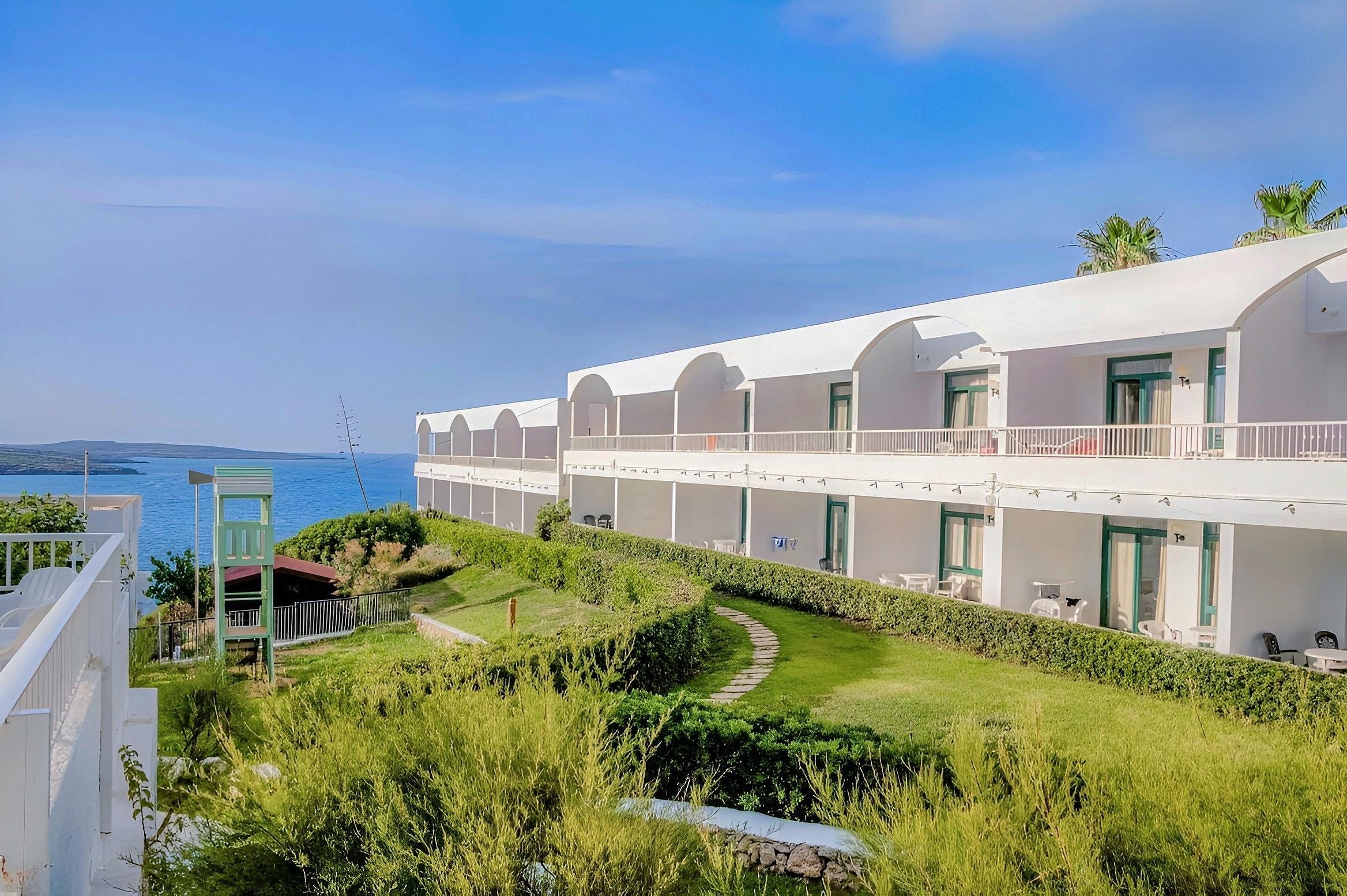 BEACH CLUB MENORCA 2