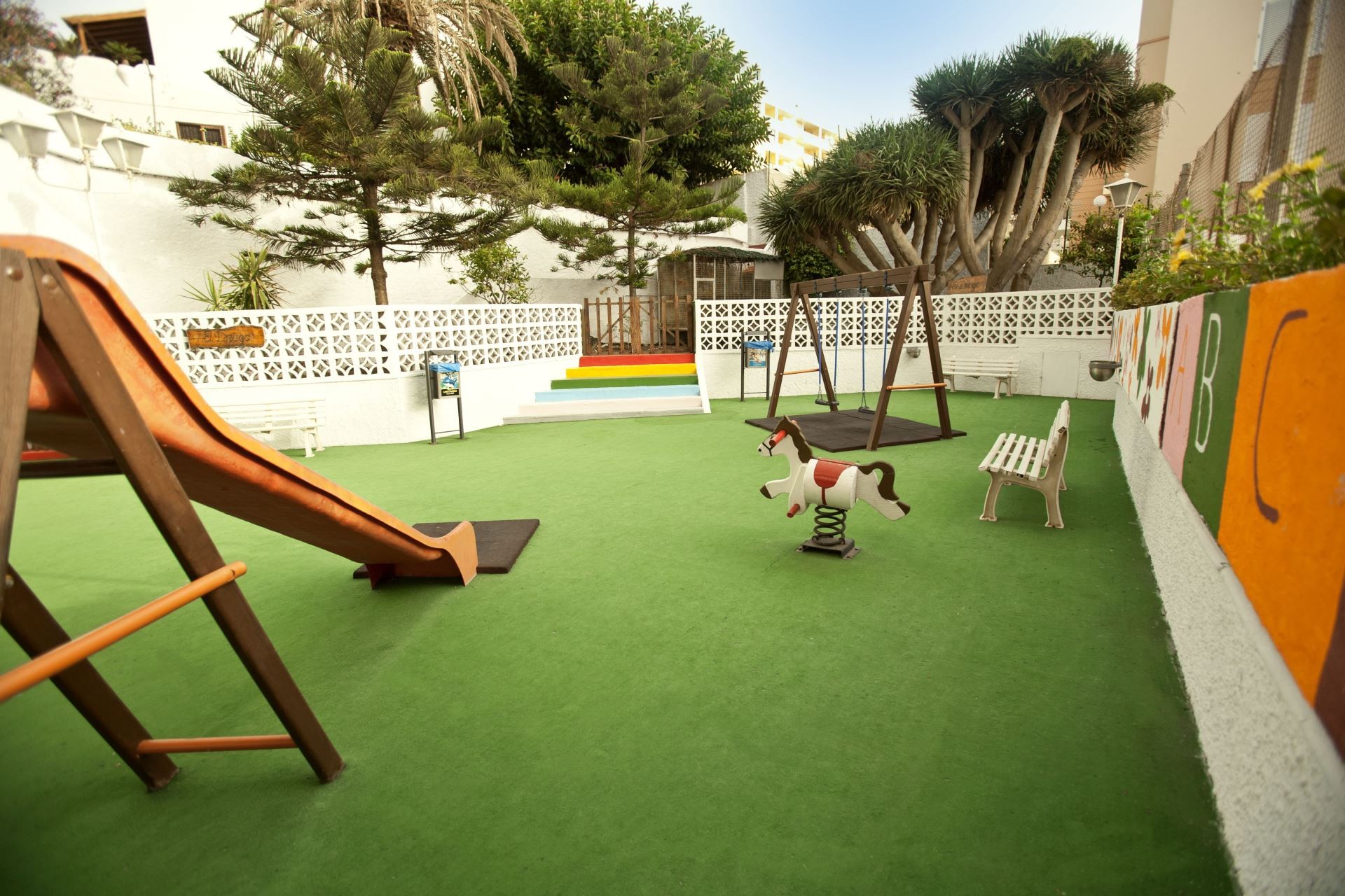 Catalonia Punta del Rey 8