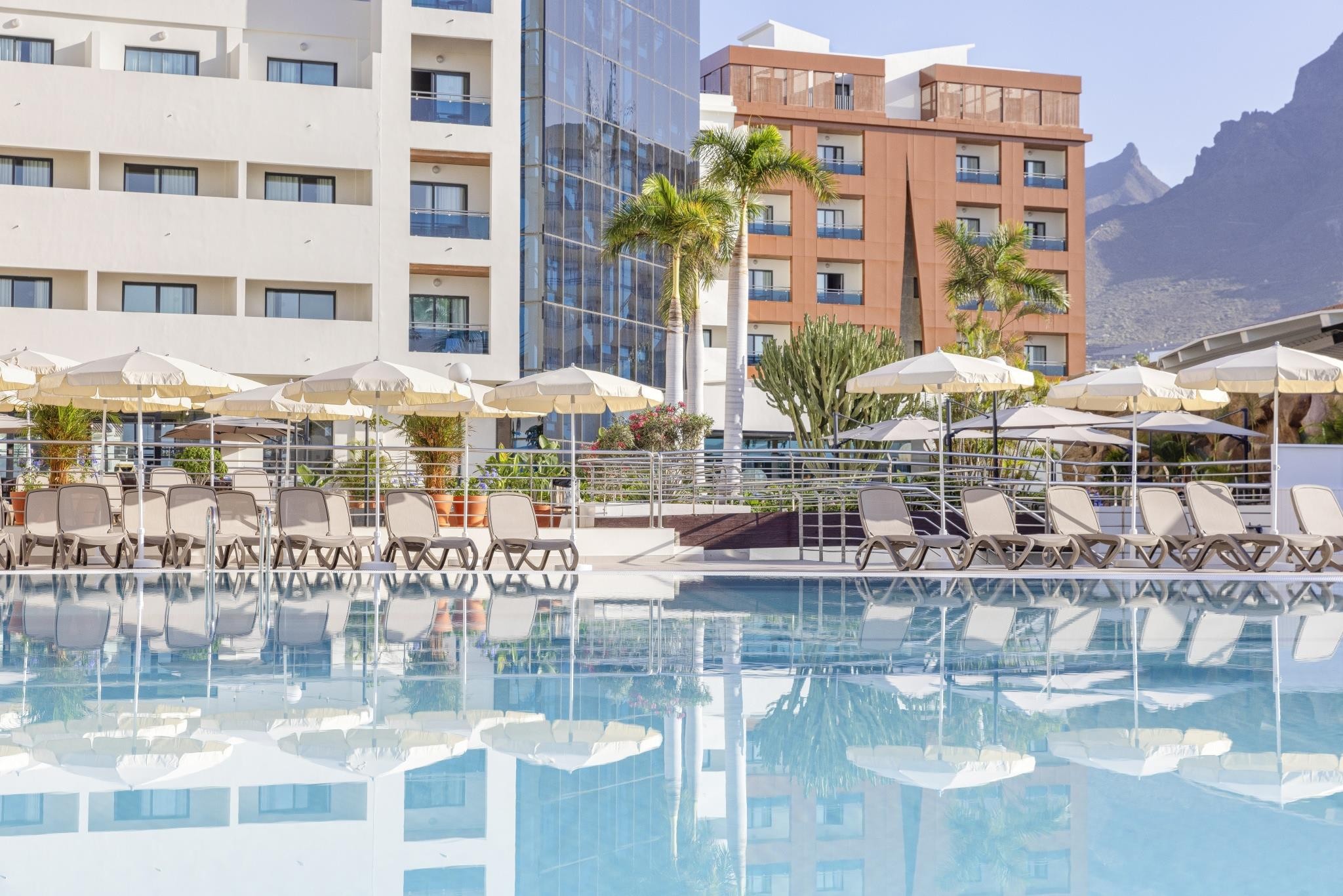 AluaSoul Costa Adeje 12