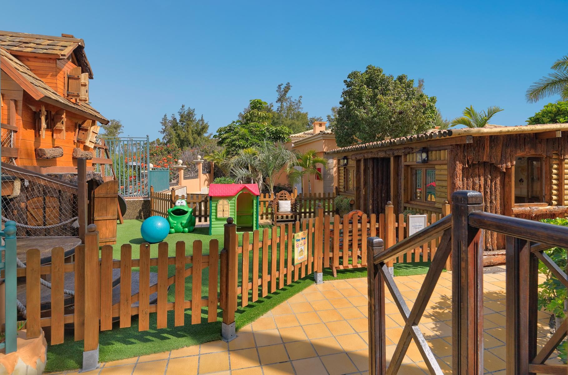 Green Garden Ecoresort 12