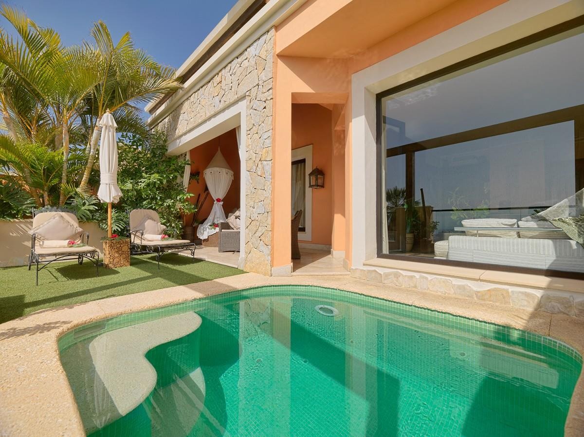 Royal Garden Villas 5