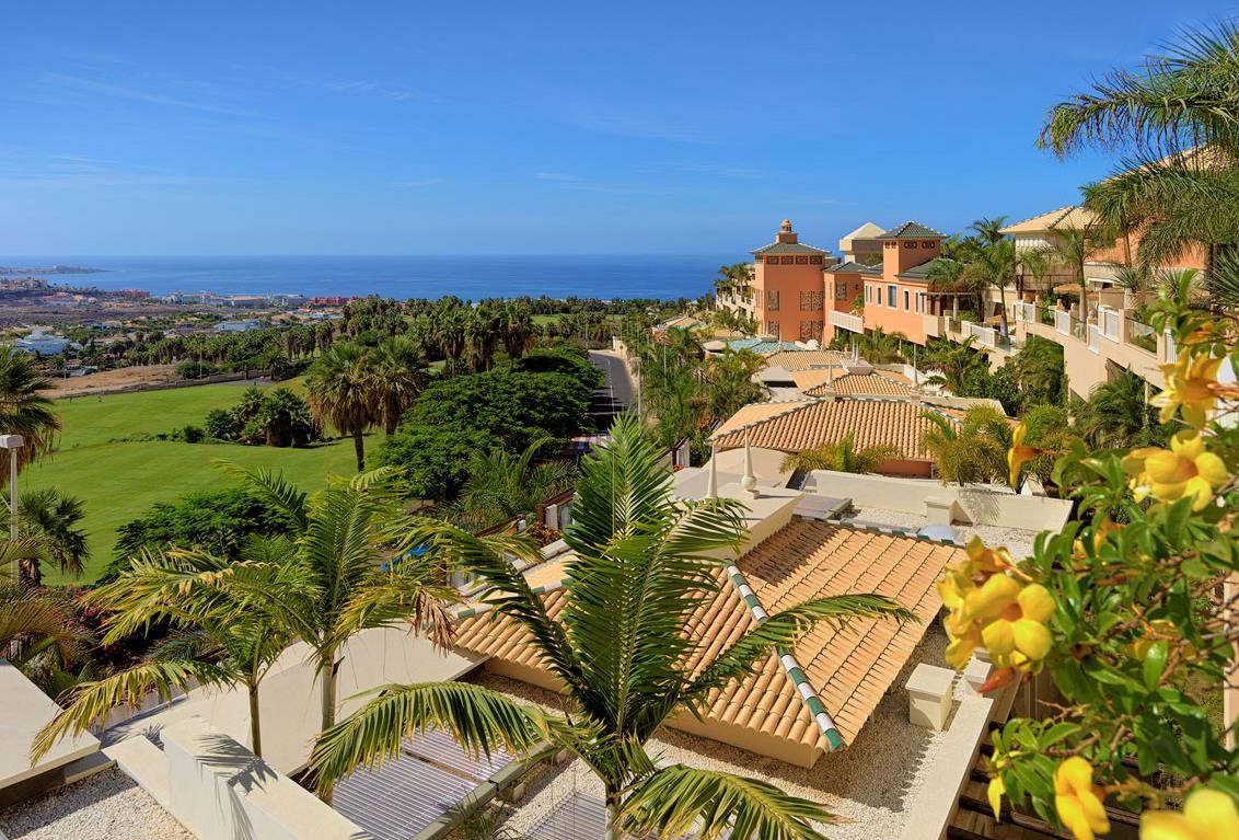 Royal Garden Villas 16