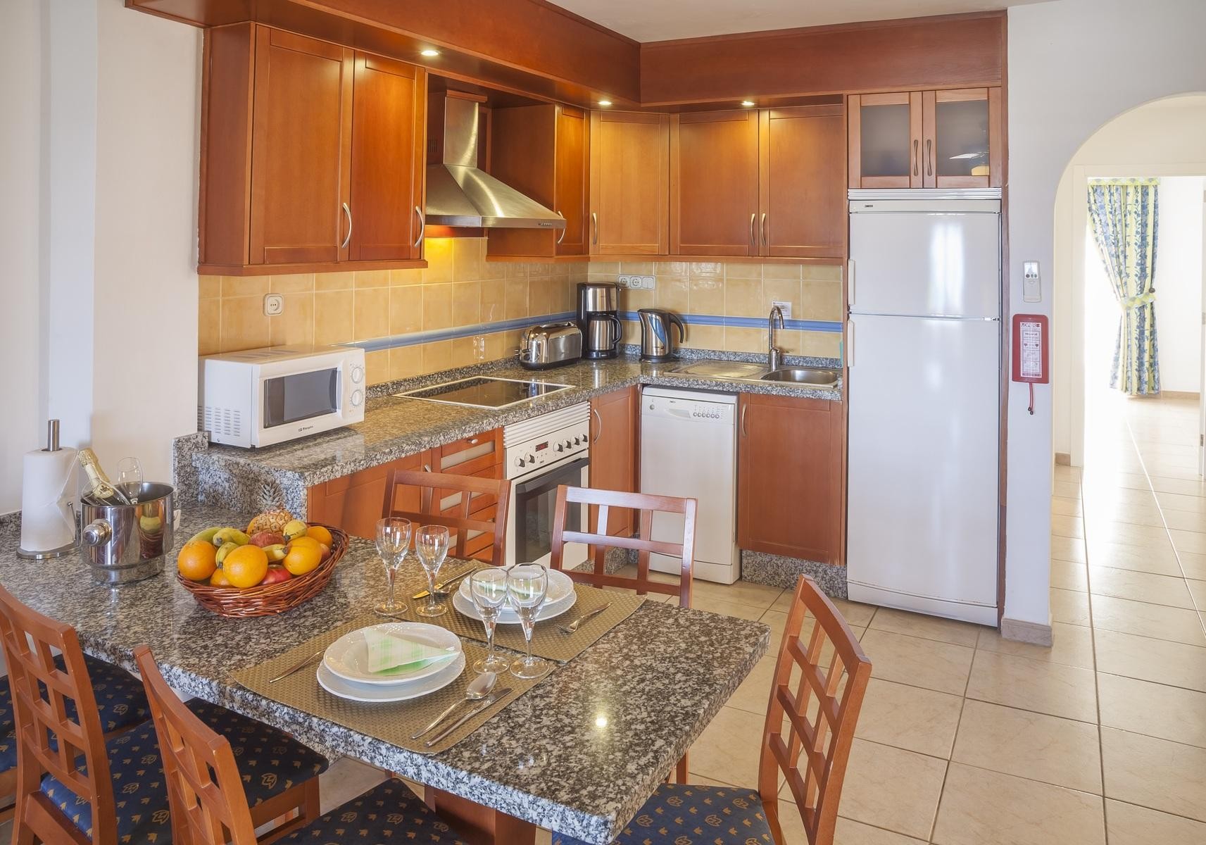 Sunset Harbour Club by Diamond Resorts 7