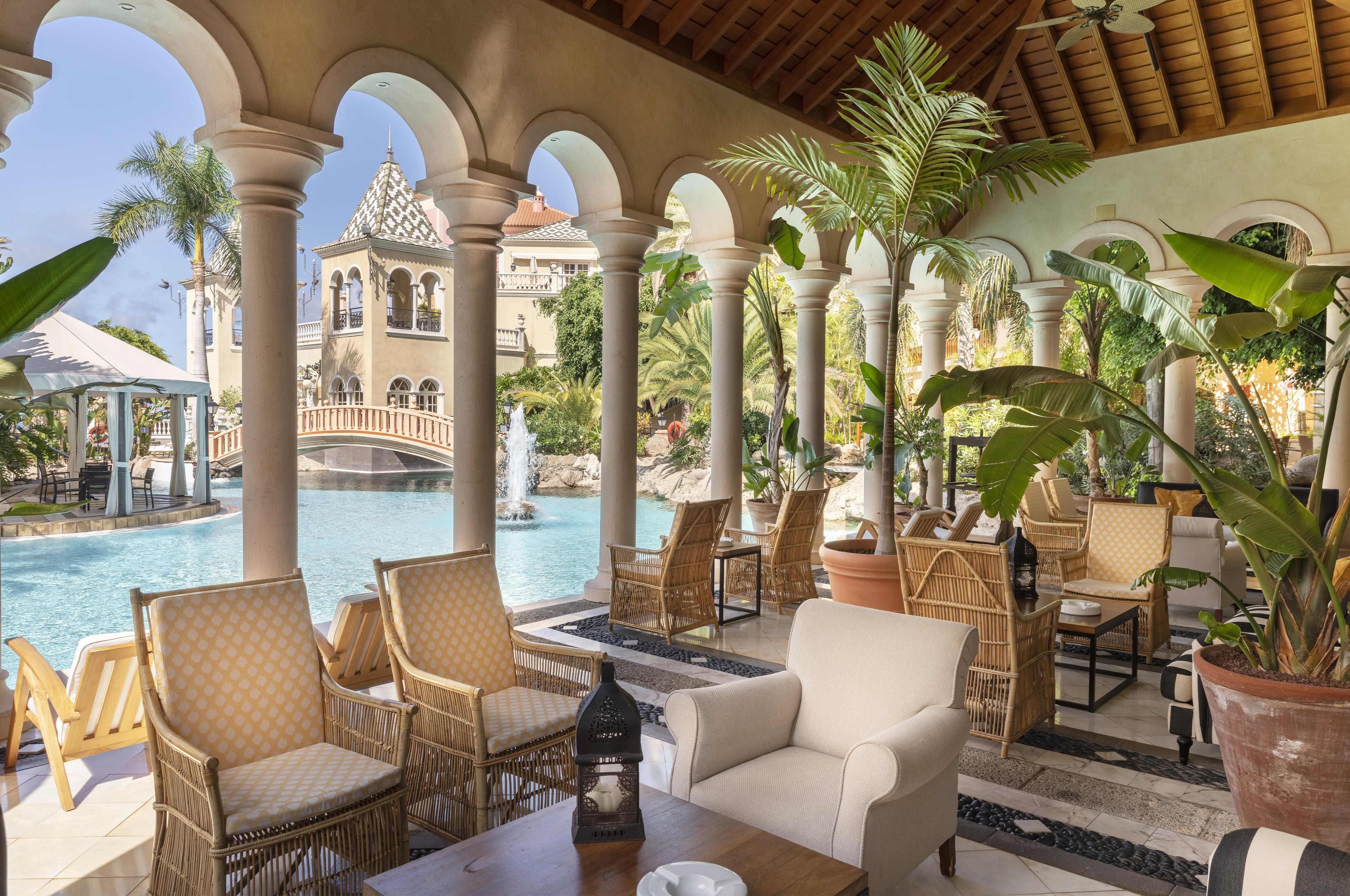 Bahia del Duque Las Villas Resort 15