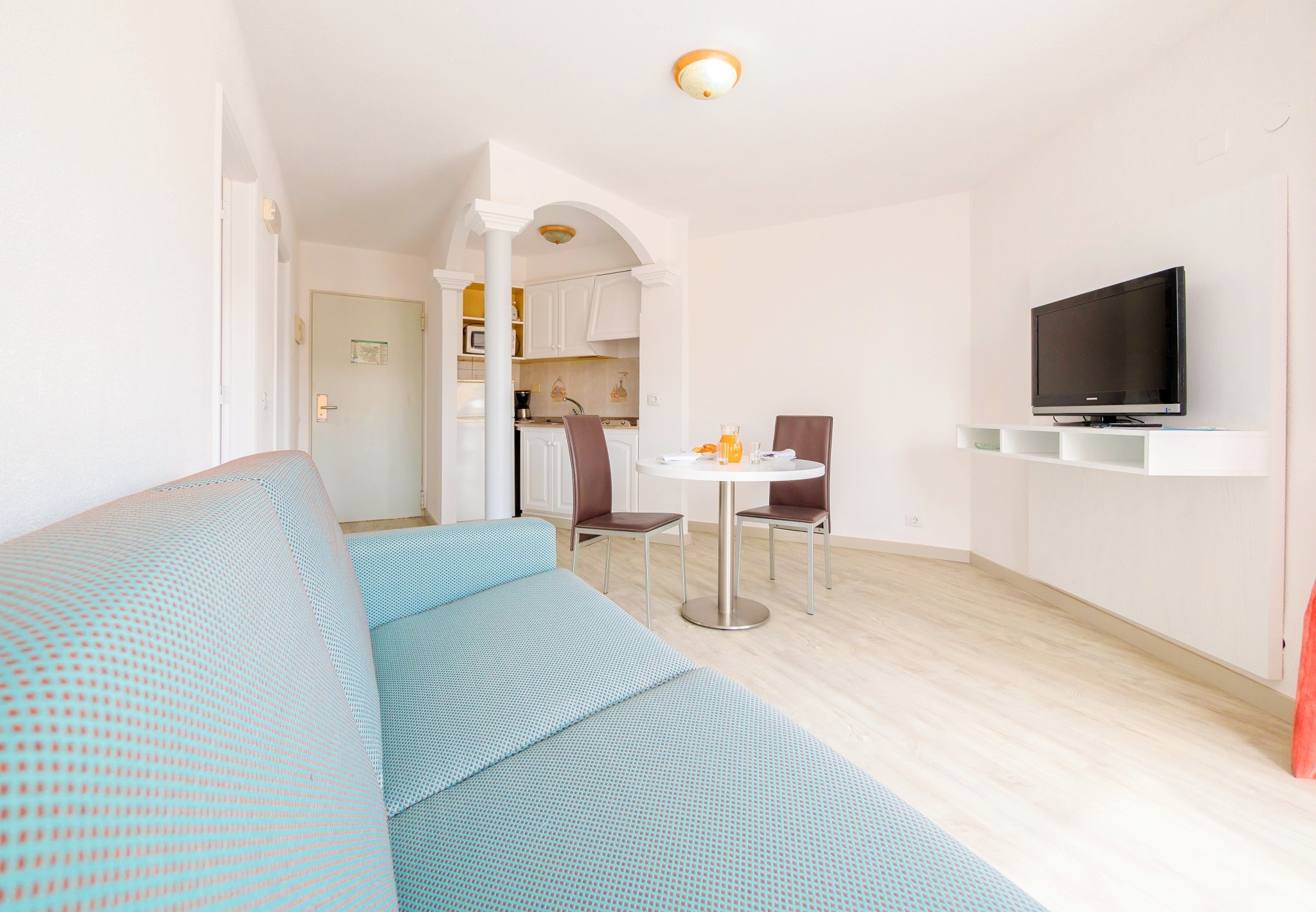 Checkin Bungalows Atlantida 7