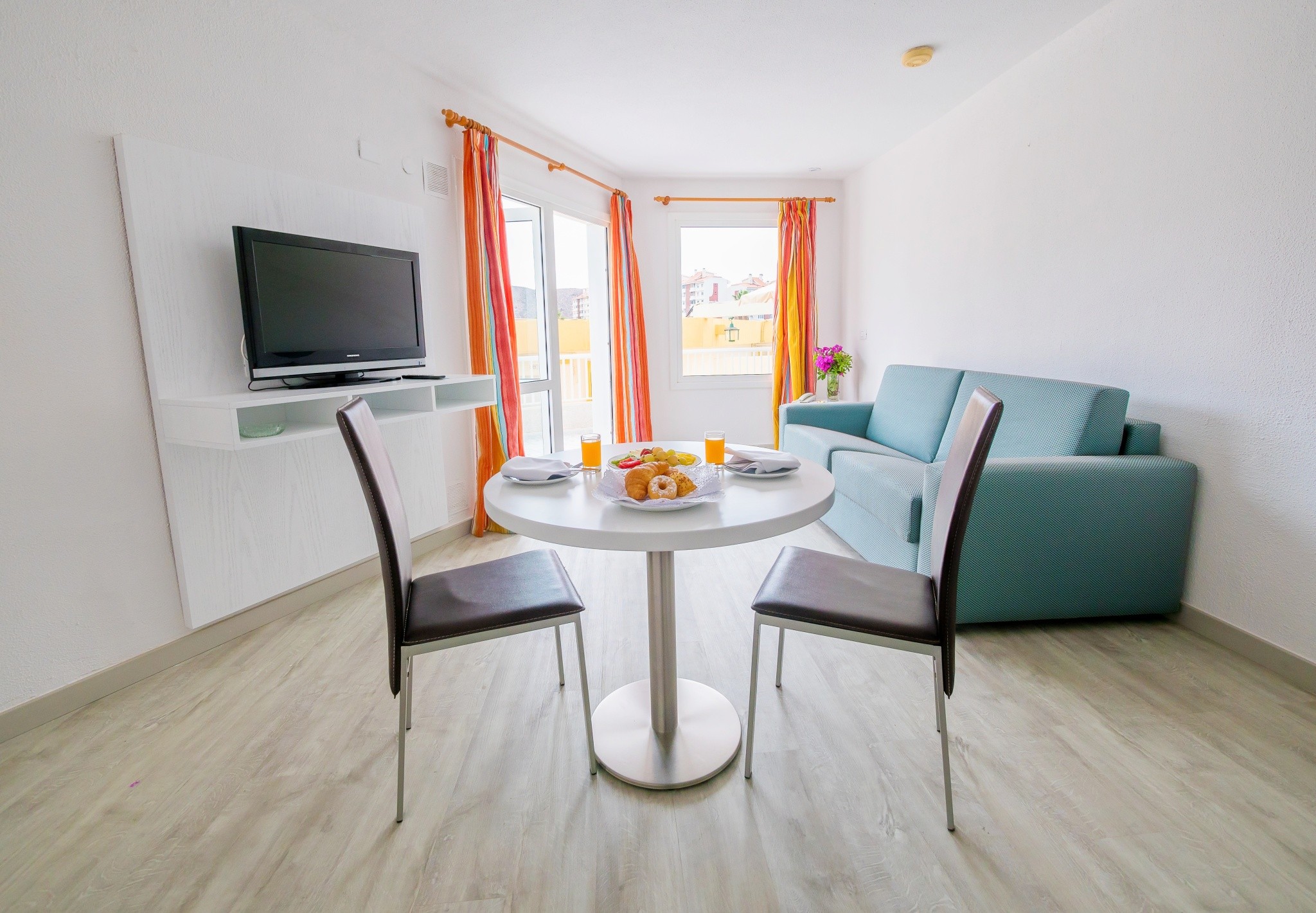 Checkin Bungalows Atlantida 6