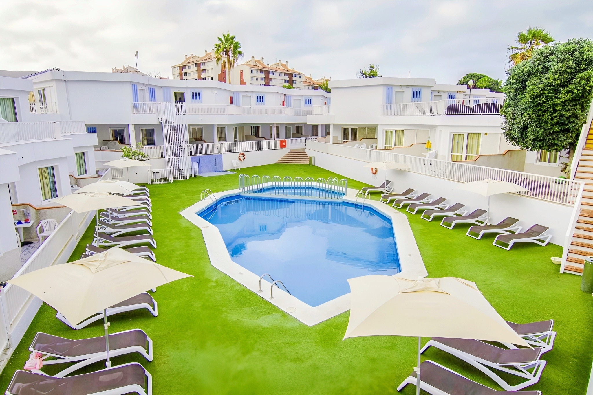 Checkin Bungalows Atlantida 18