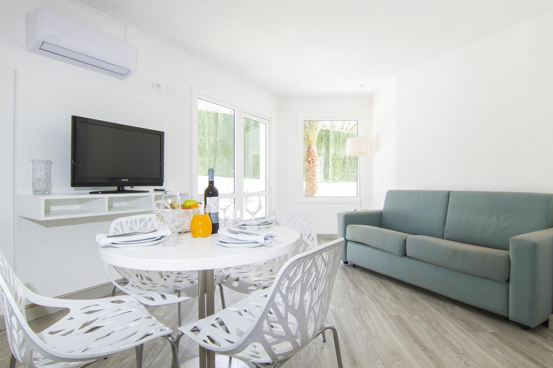 Checkin Bungalows Atlantida 9