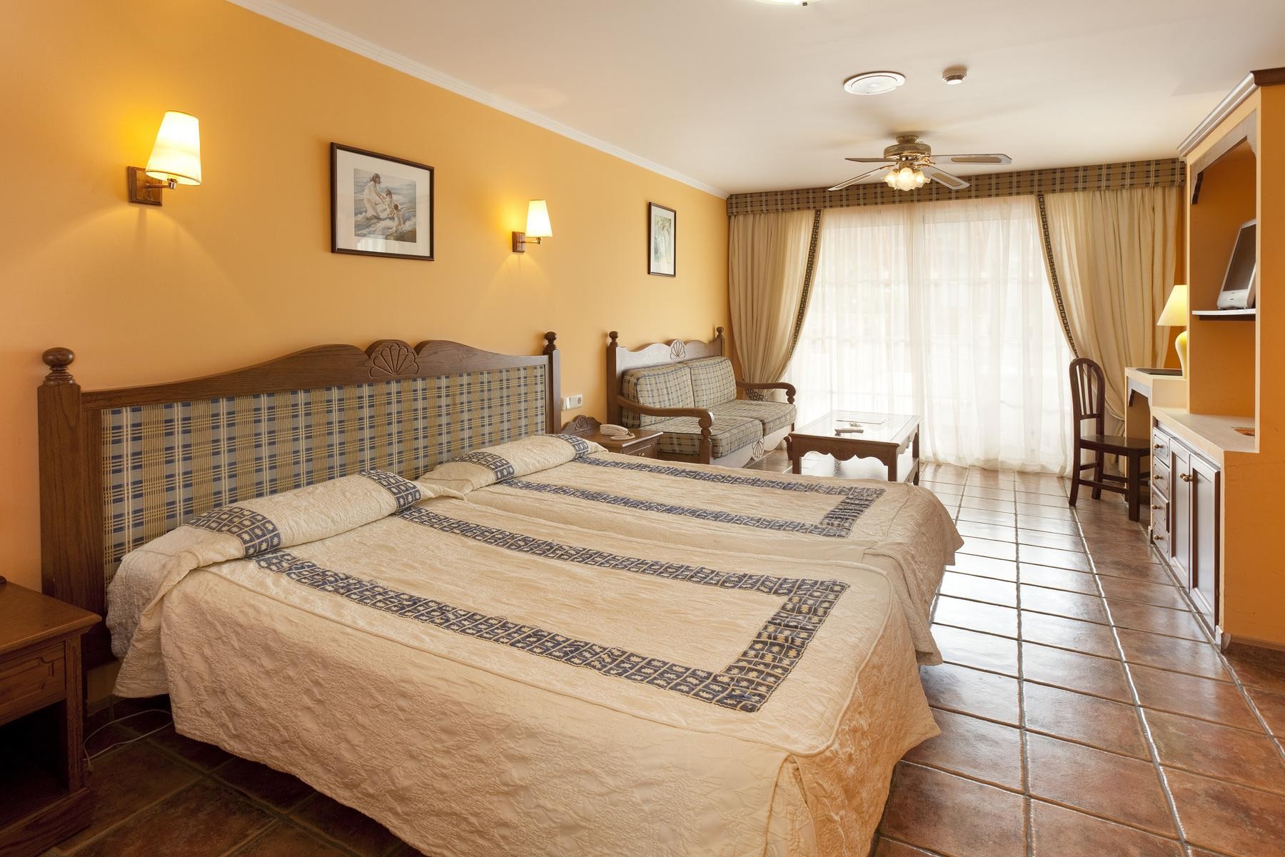 Paradise Park Fun Lifestyle Hotel 7