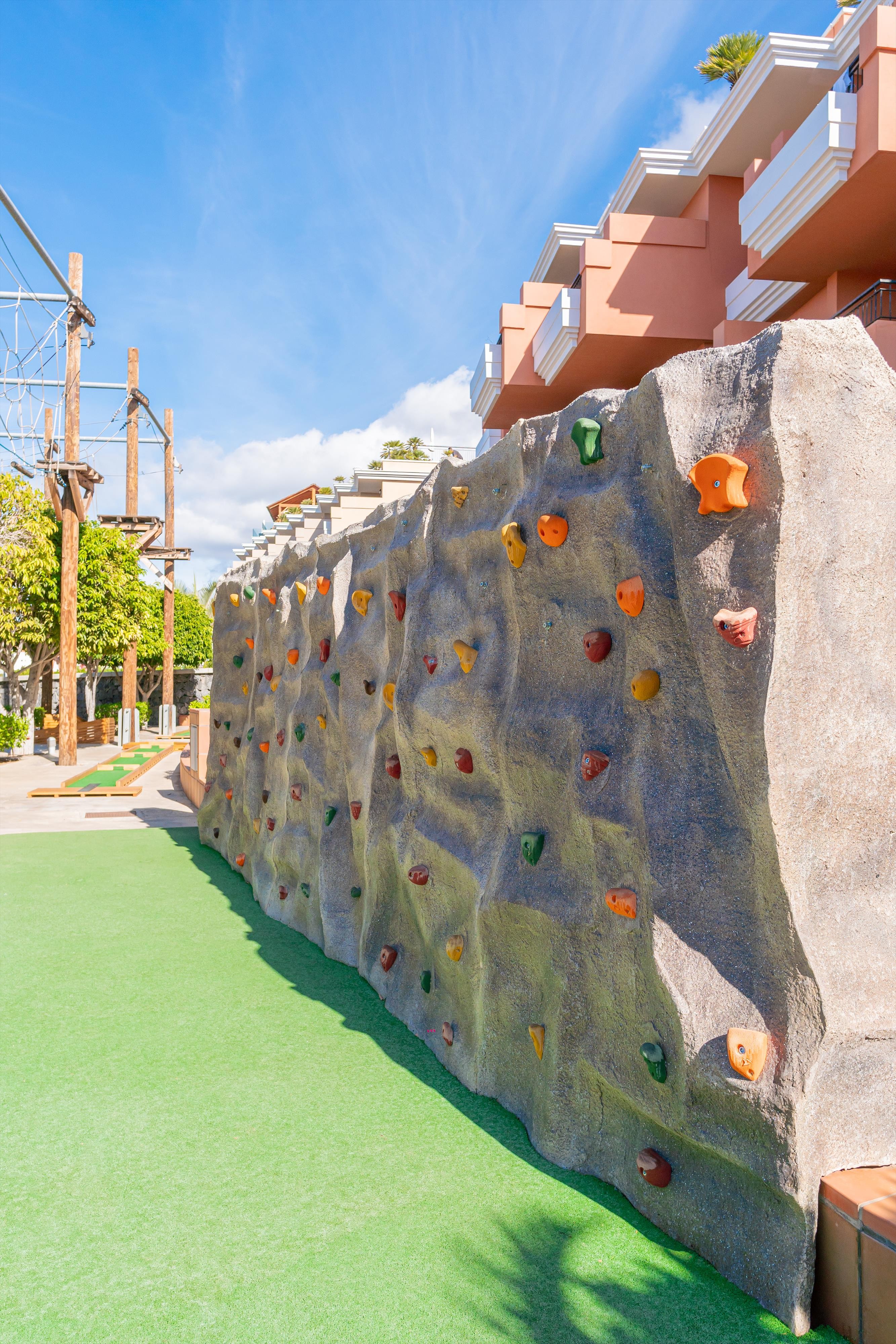 Landmar Costa los Gigantes Family Resort 25