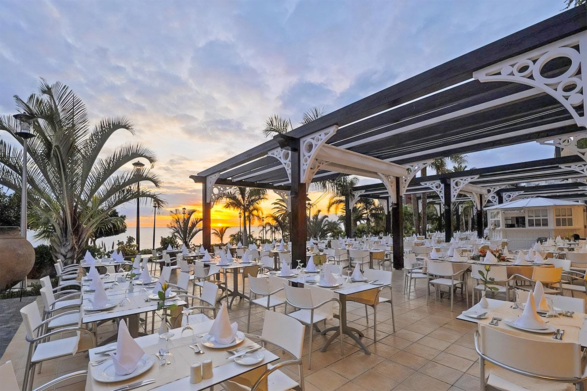 ADRIAN Hoteles Roca Nivaria Gran Hotel 10