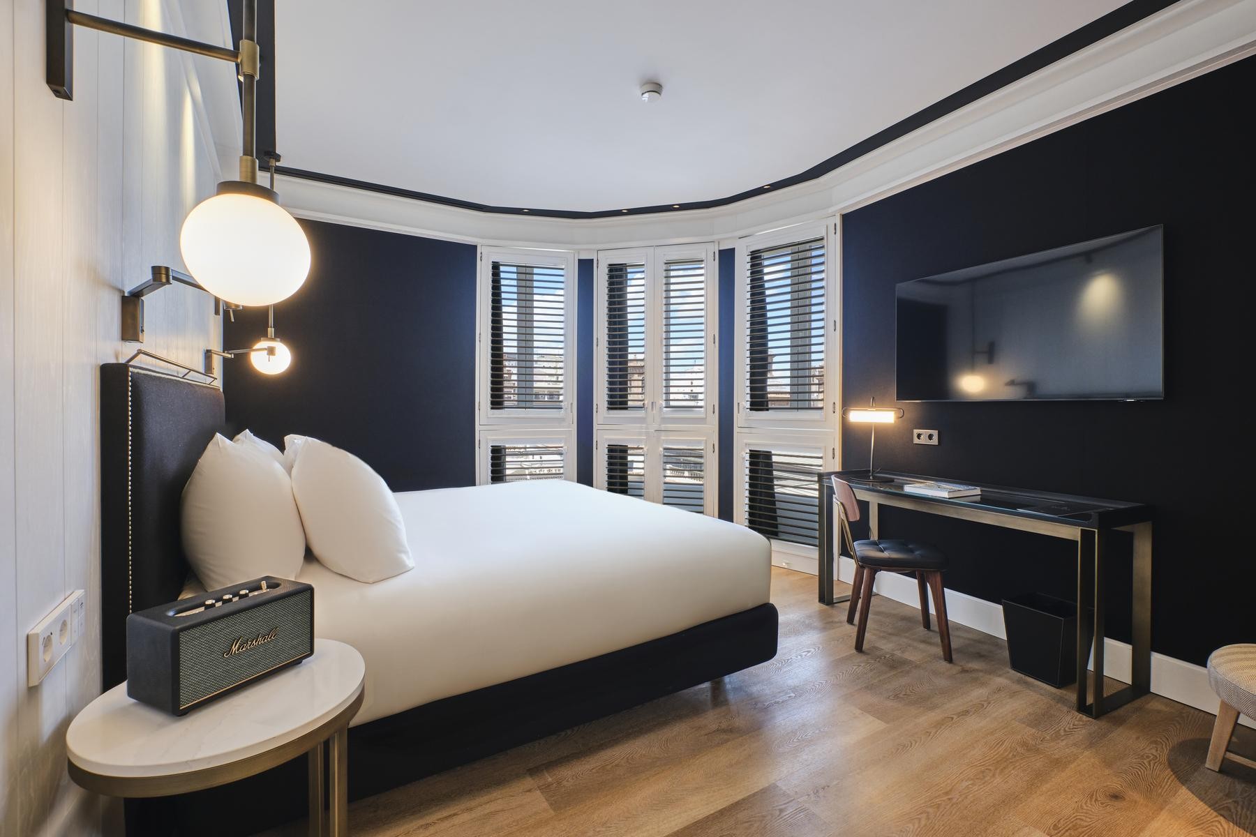 Estimar Valencia 4& One