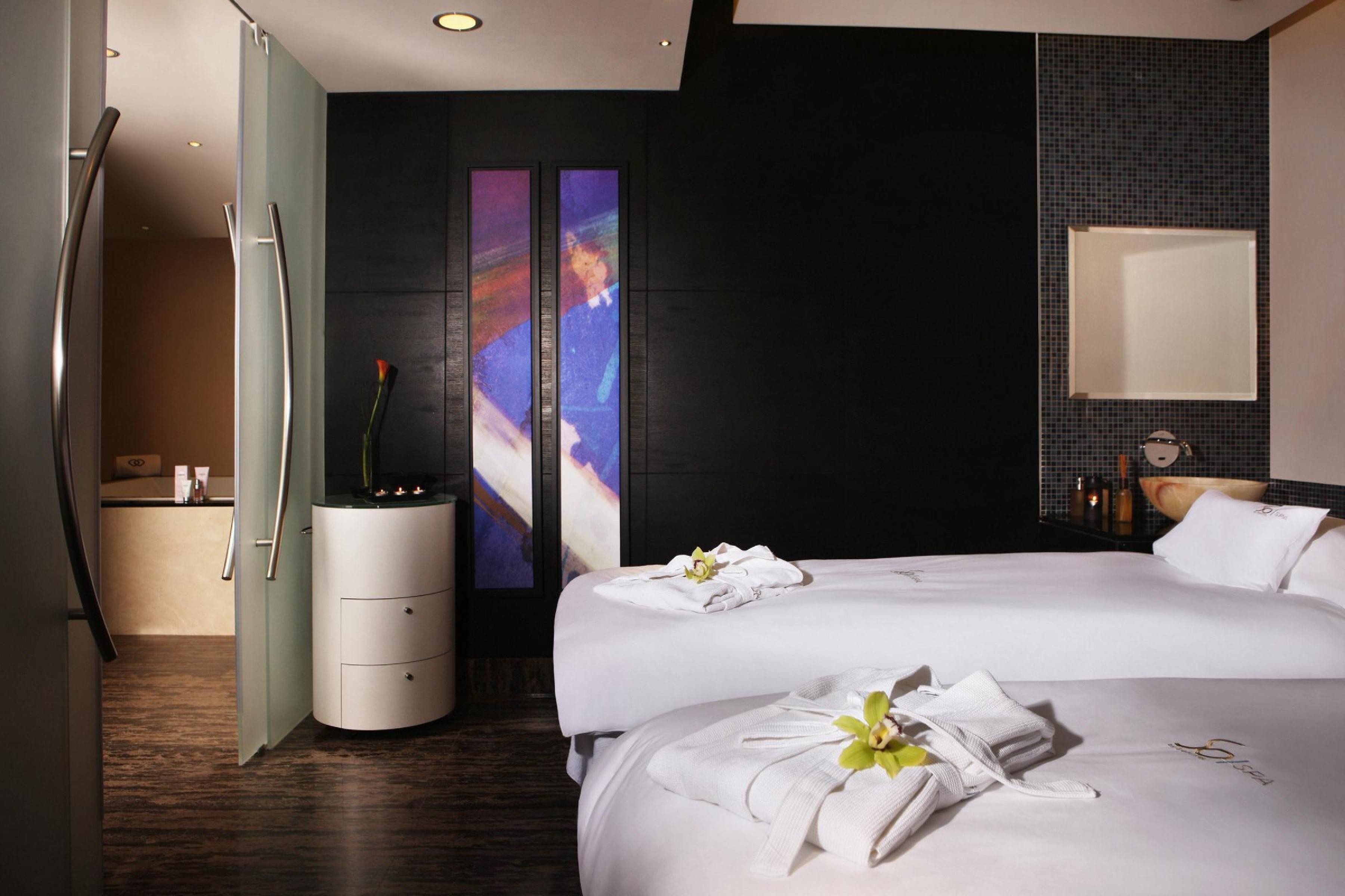 Sofitel Abu Dhabi Corniche 6