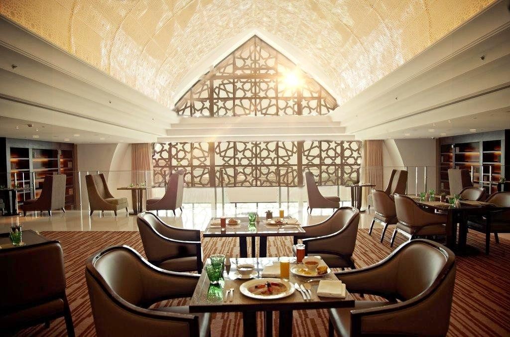 Bab Al Qasr, A Beach Resort & Spa 16