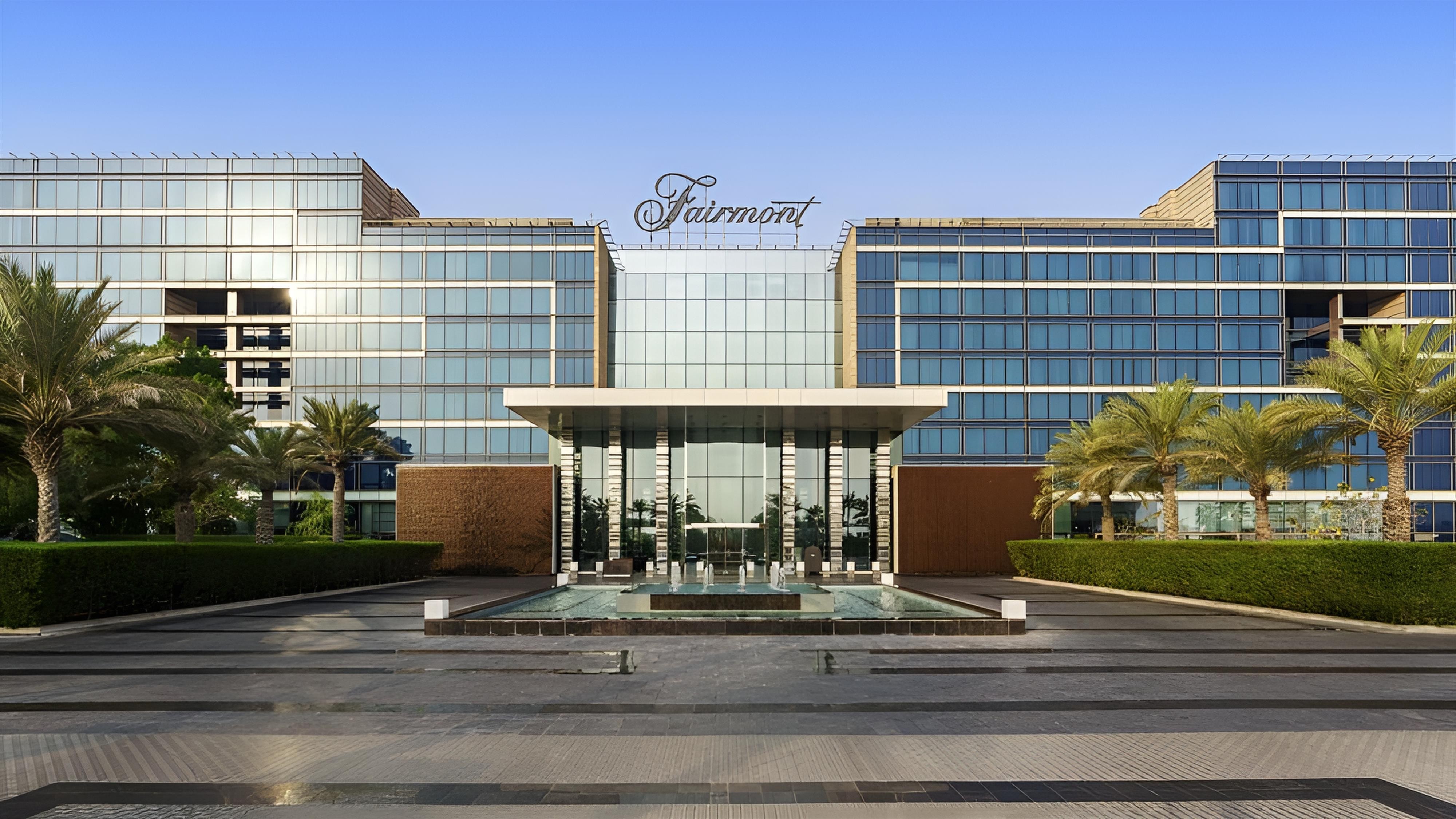 Fairmont Bab Al Bahr 13