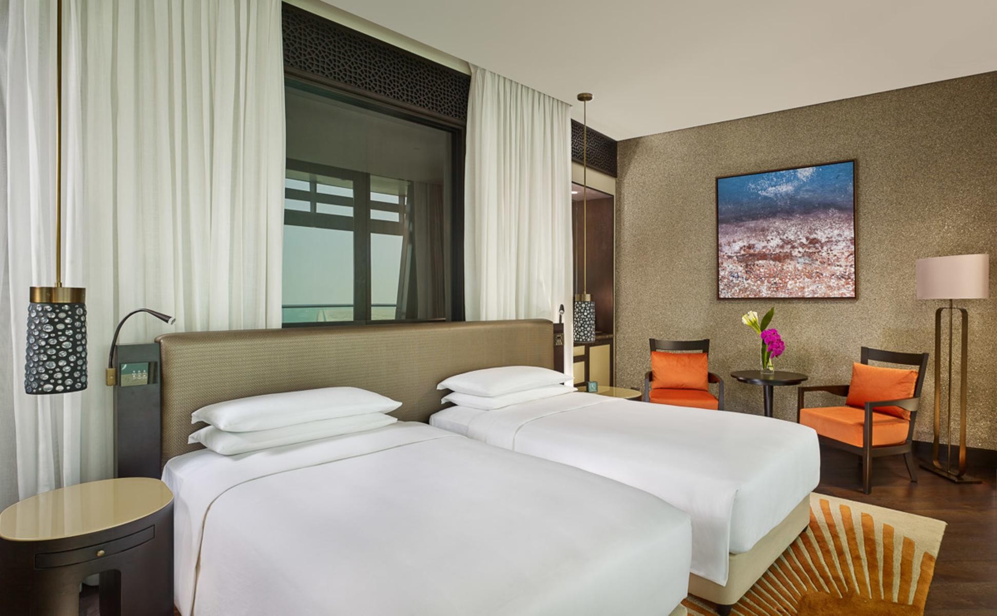 Grand Hyatt Abu Dhabi Hotel & Residences – Emirates Pearl