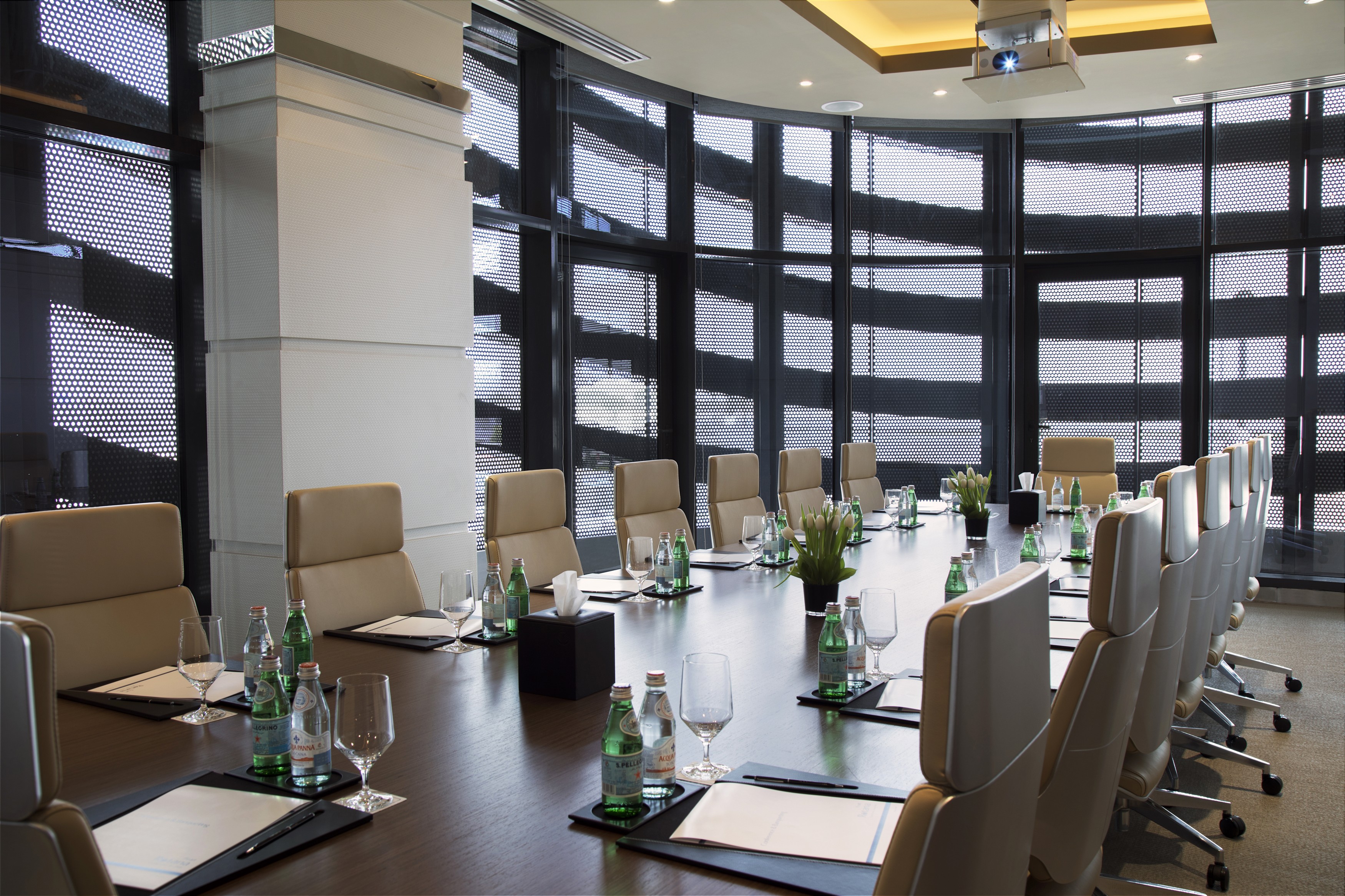 Pearl Rotana Capital Centre 19