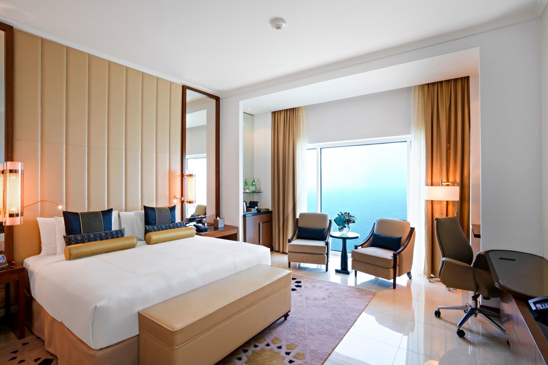 RIXOS MARINA ABU DHABI 11