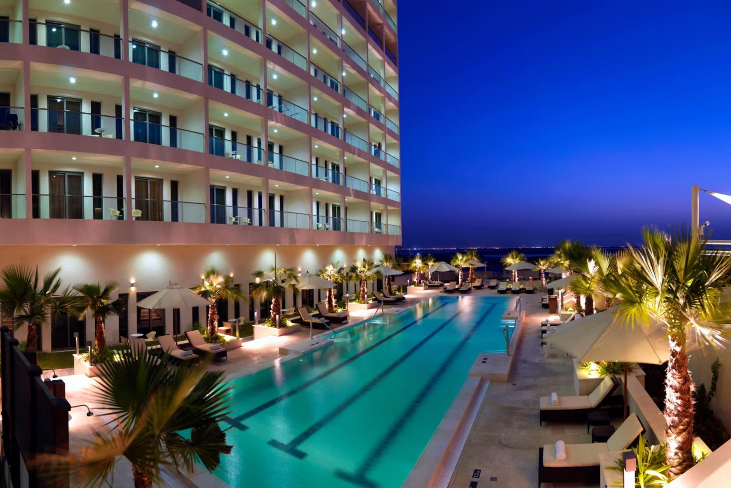 Staybridge Suites Abu Dhabi Yas Island 10