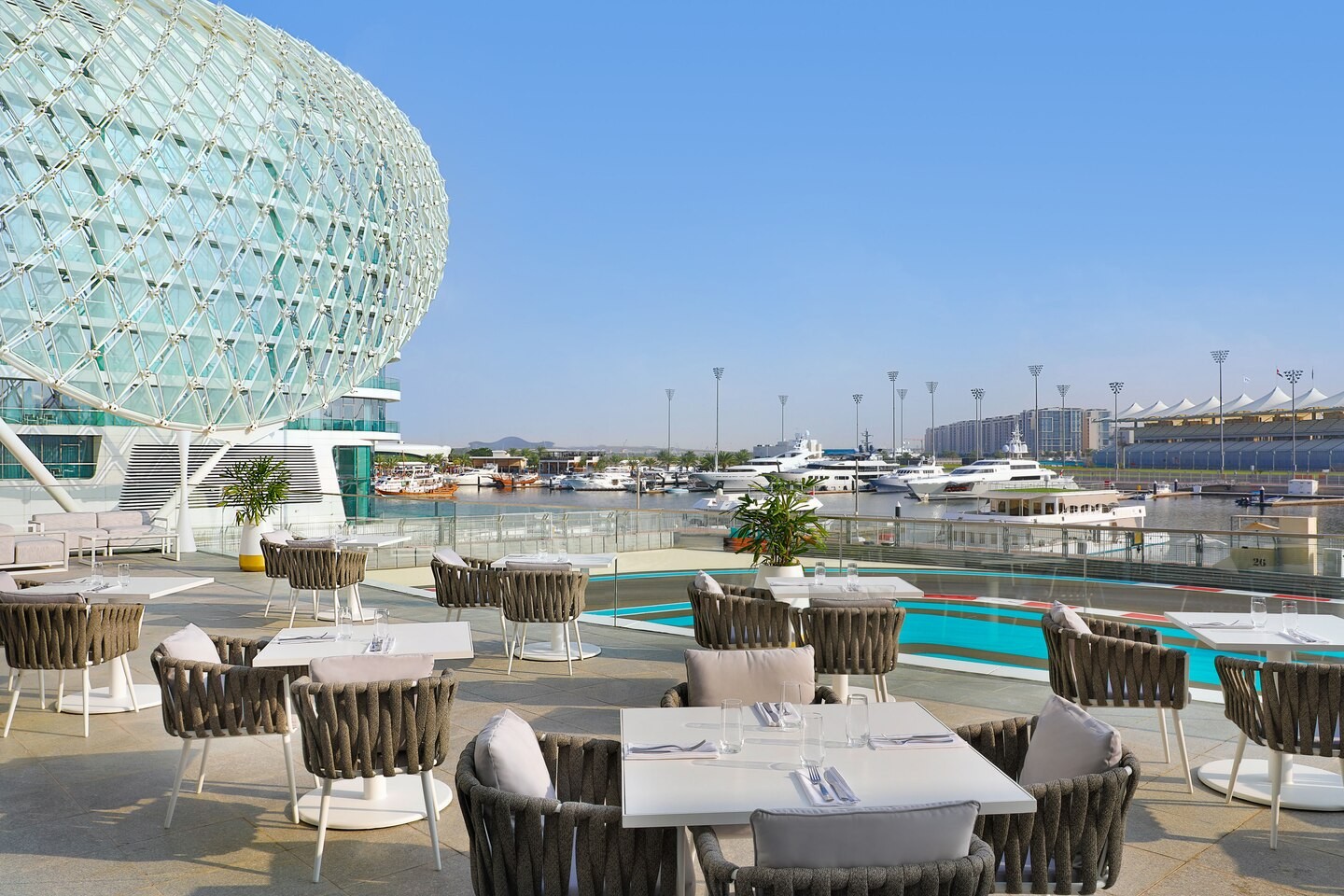 W Abu Dhabi – Yas Island (Ex. Yas Viceroy) 8